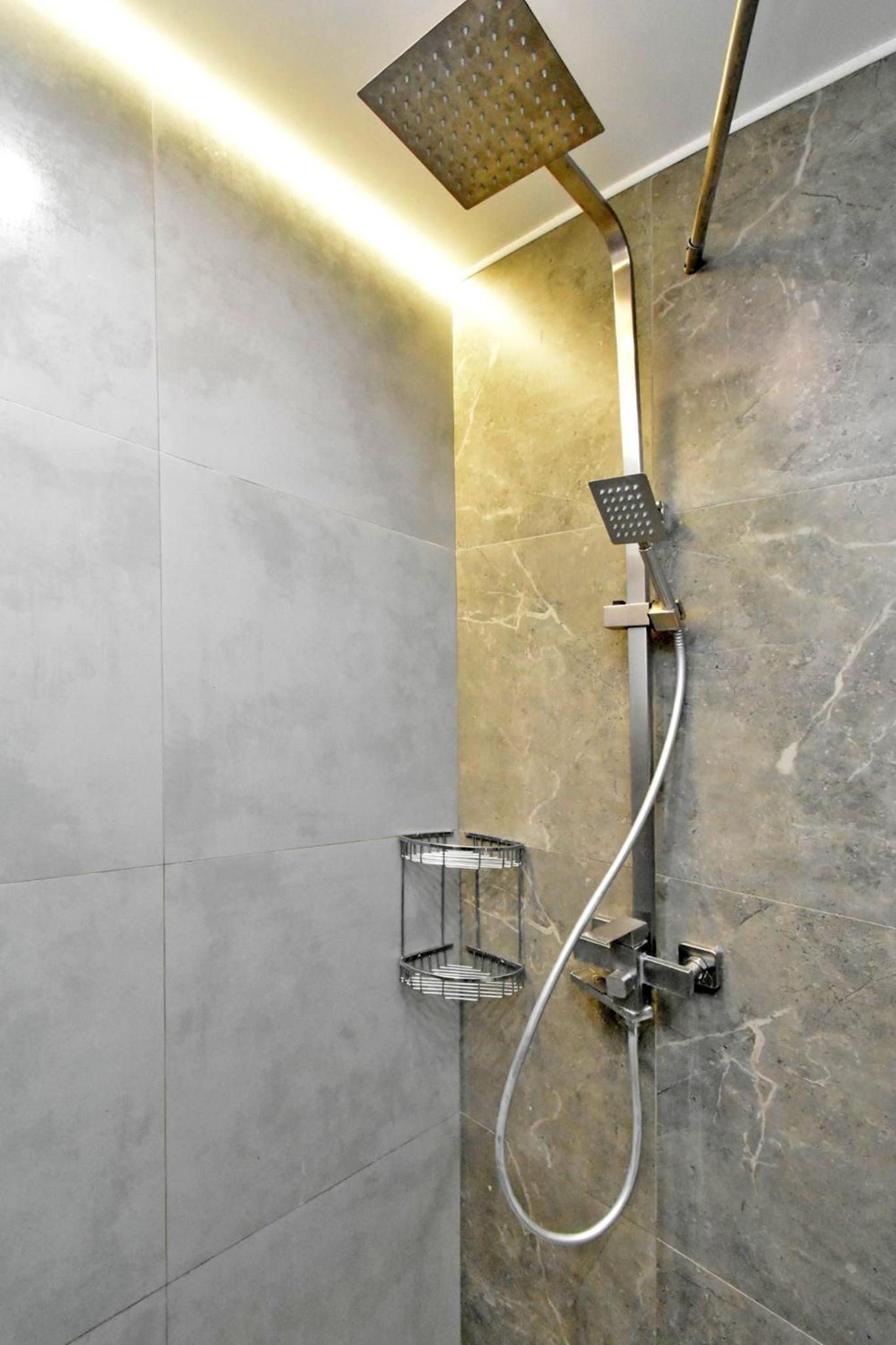 Koghbatsi street, 1 bedroom Modern, New Euro Renovated apartment KO333