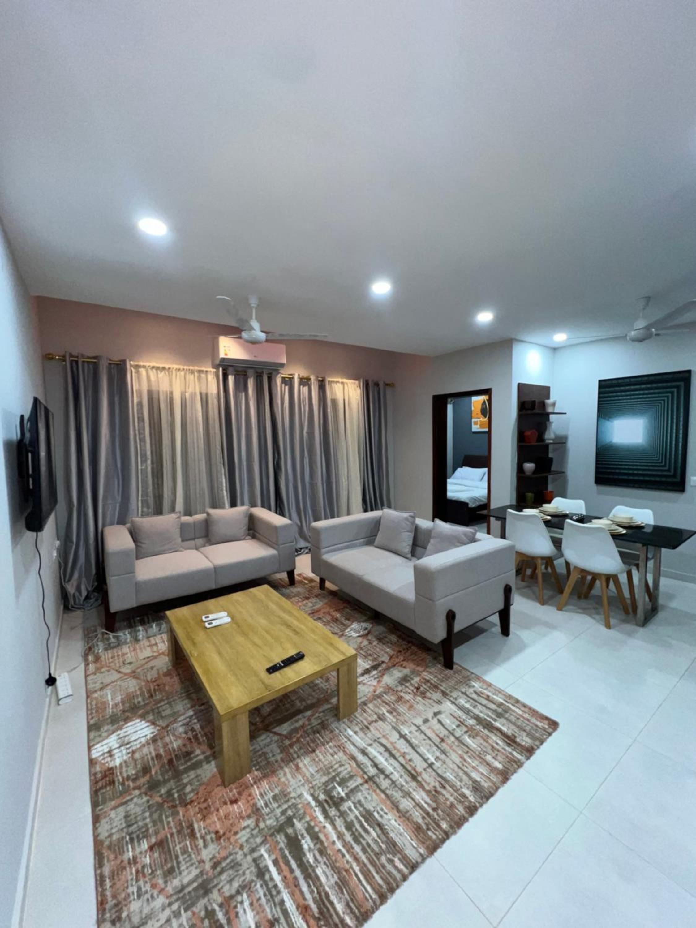 Delightful 1-Bedroom Apartment at Aquaview view 3
