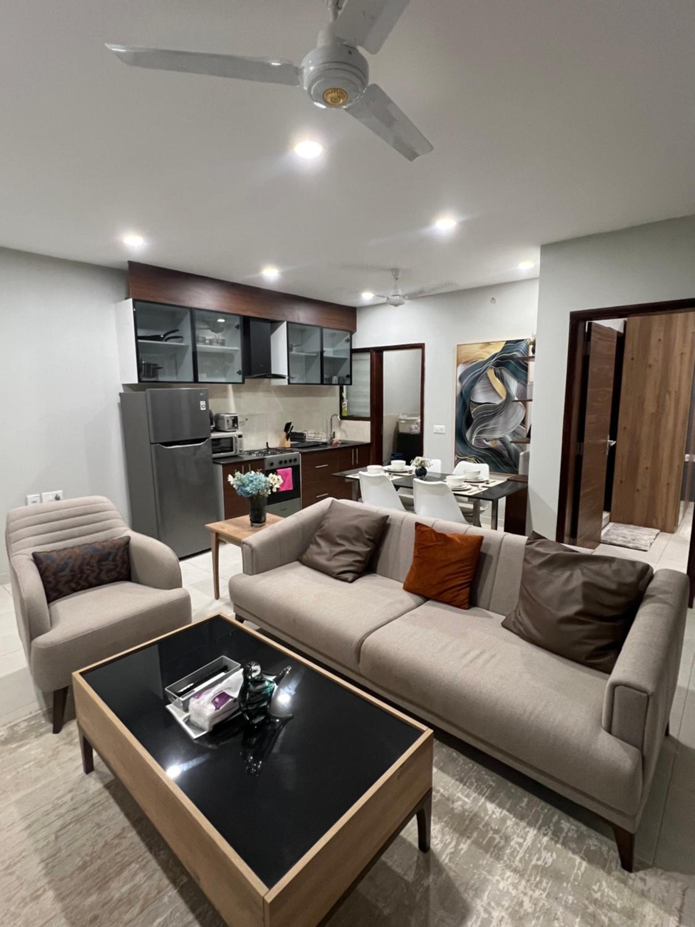 Stylish 1-Bedroom Apartment at Aqua View