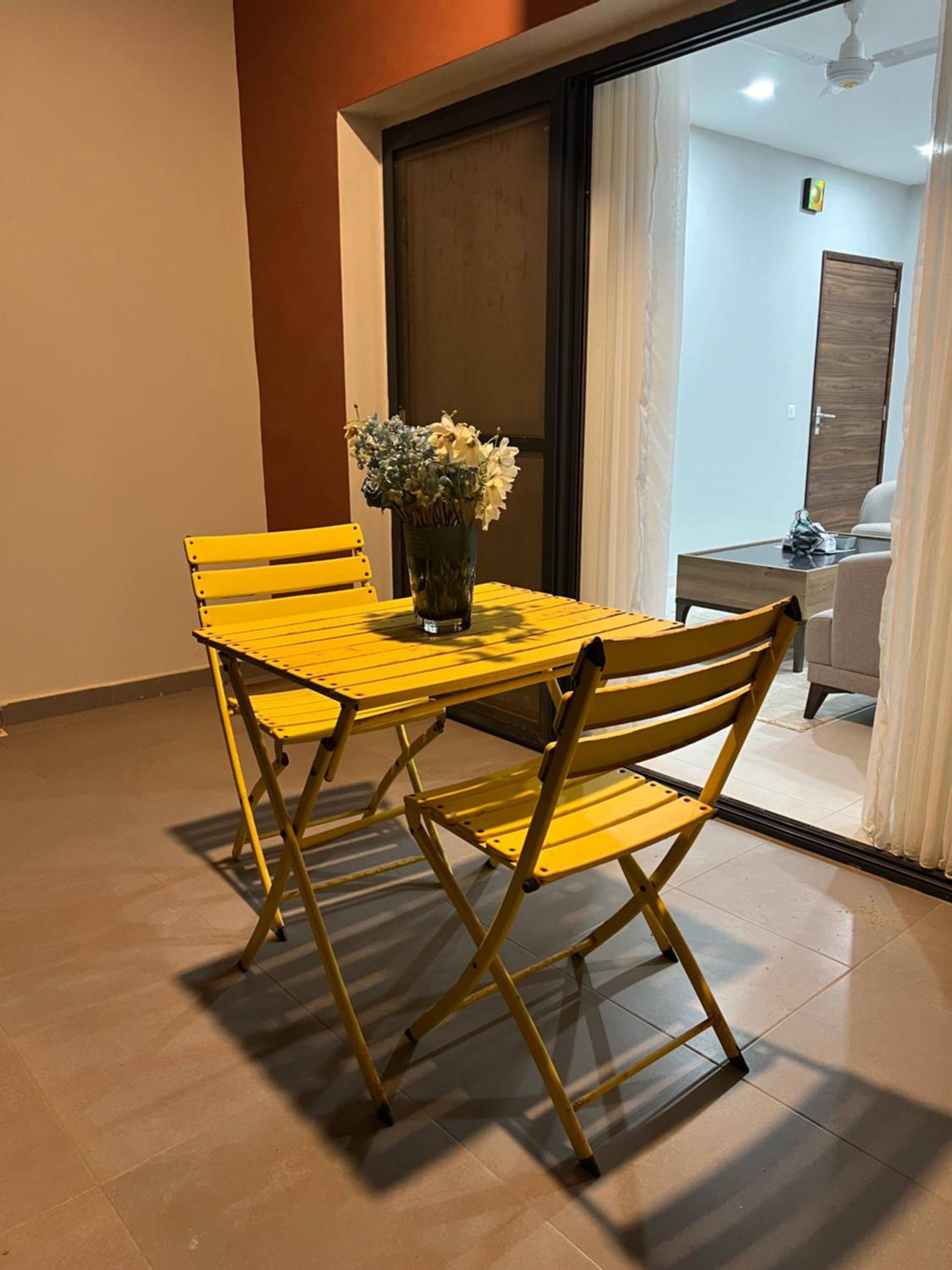 Stylish 1-Bedroom Apartment at Aqua View