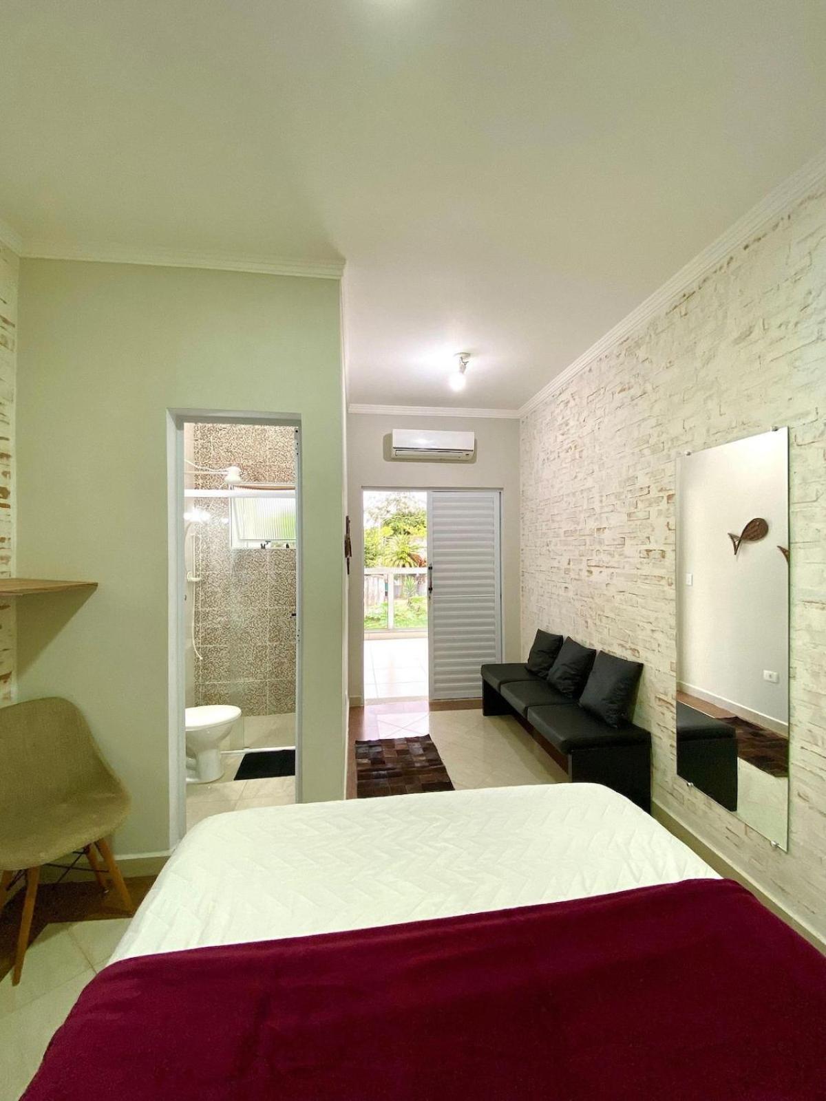 CASA PARIS · piscina aquecida, em condomínio, 4 suítes maravilhosa