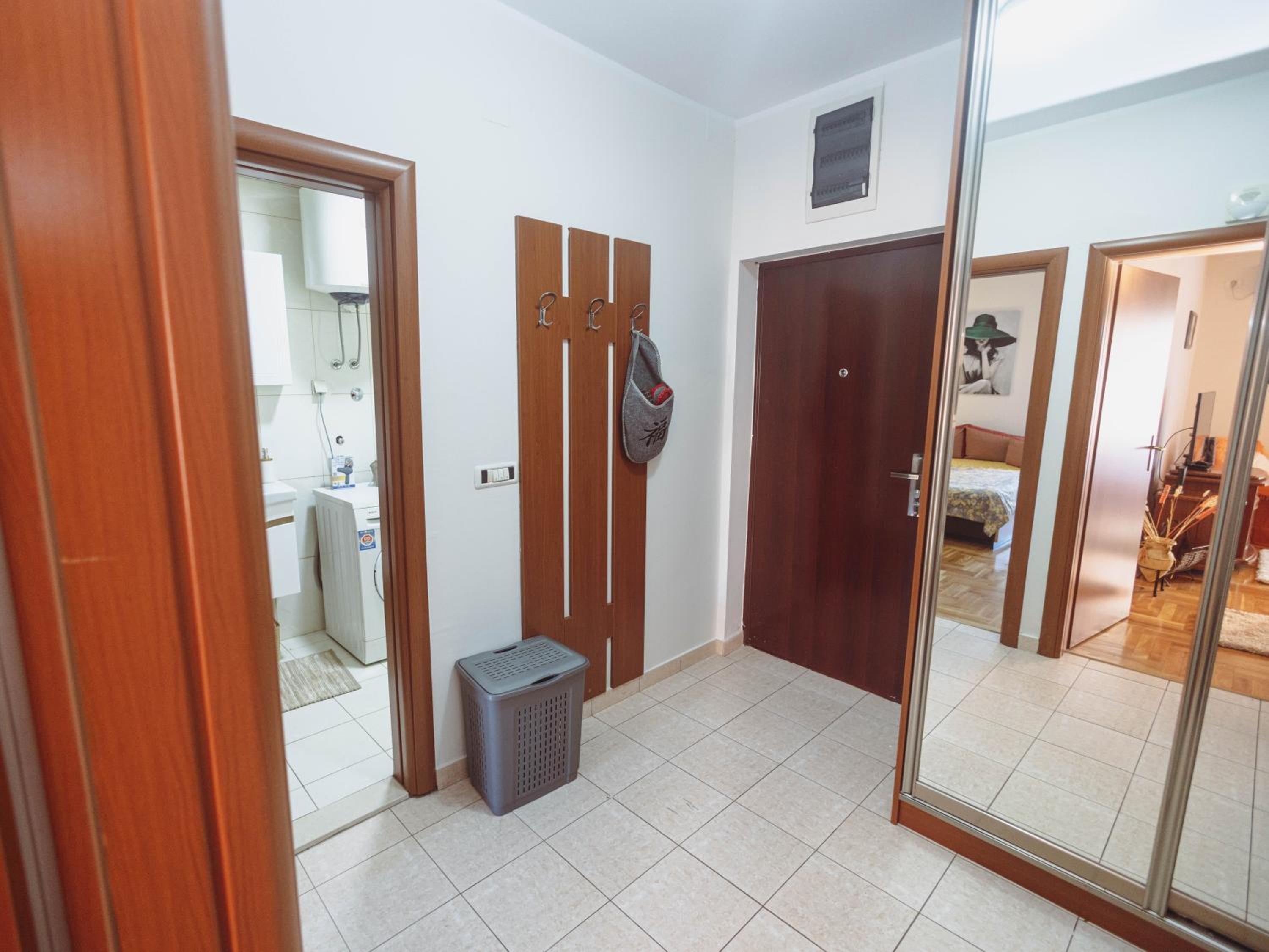 Anika apartment