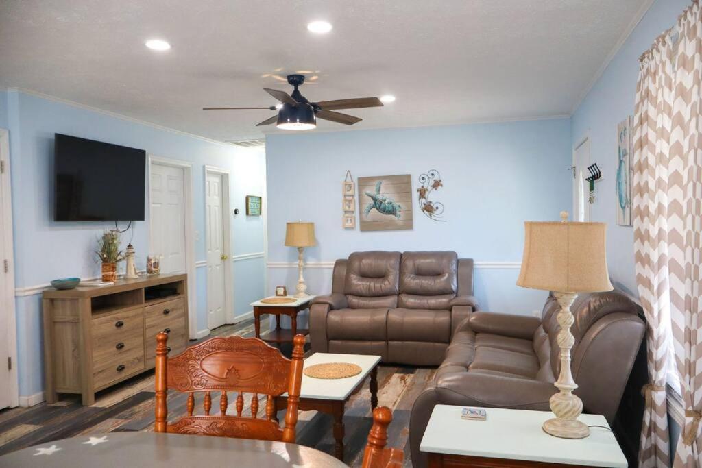 8020 Ocean Lakes Pet Friendly Golf Cart Included-Beach Bum view 5