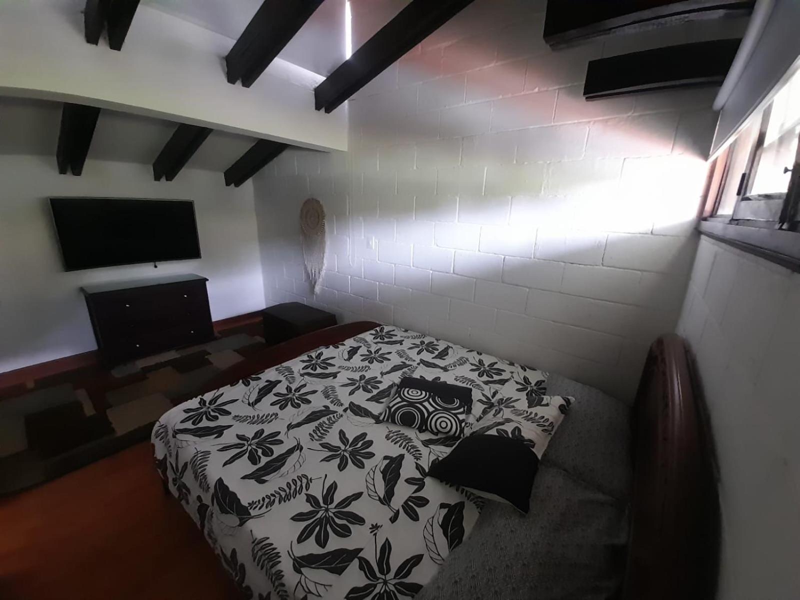 Hotel MACA lago calima