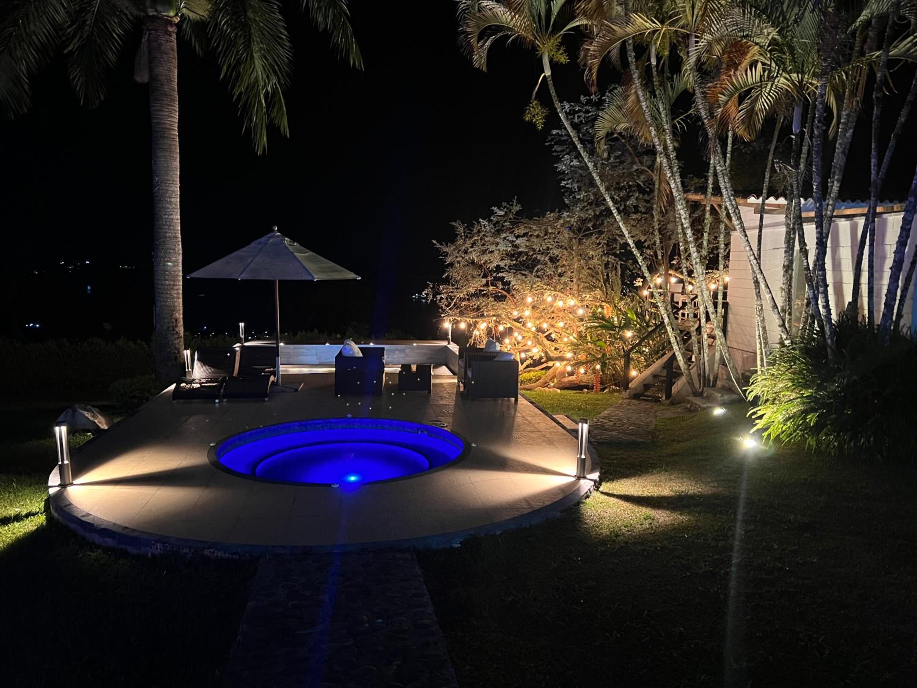 Hotel MACA lago calima