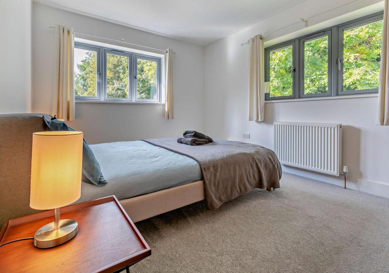 4 Bed in Wadebridge oc-l30127