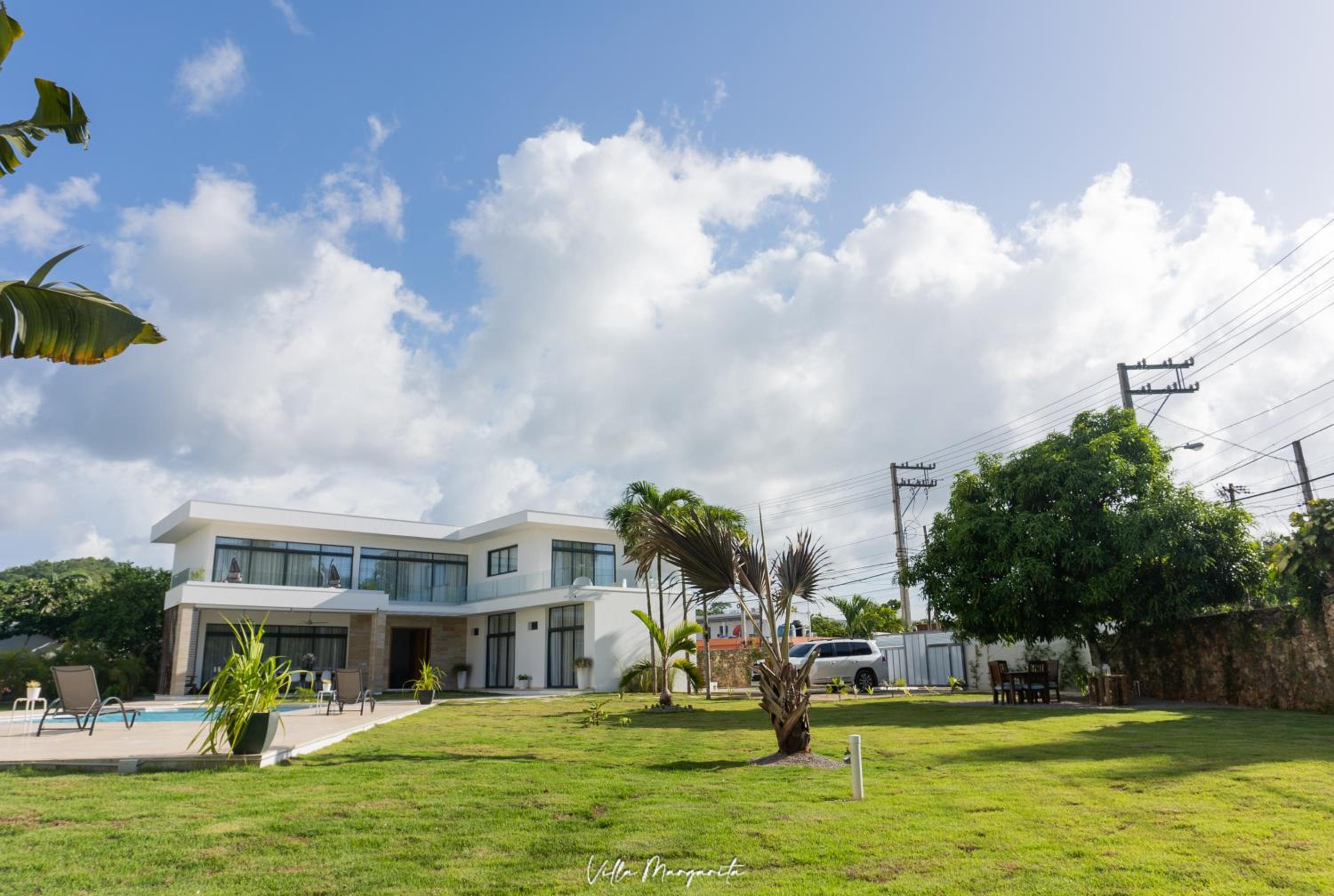 Villa Margarita, Piscina Privada para Grupos