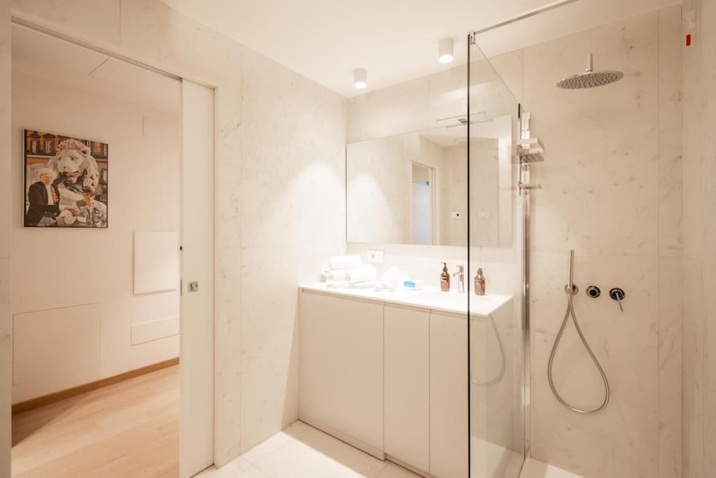 New! Andy Suite - Modern and Design