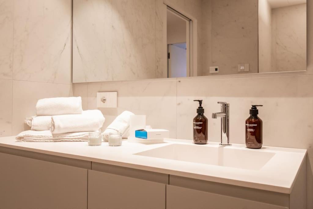 New! Andy Suite - Modern and Design