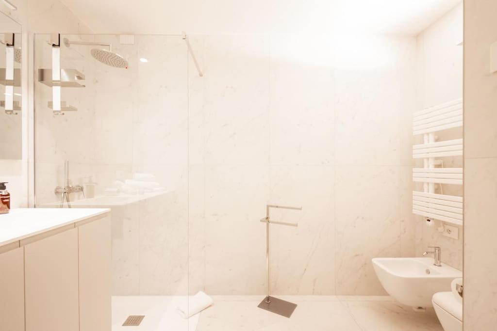 New! Andy Suite - Modern and Design