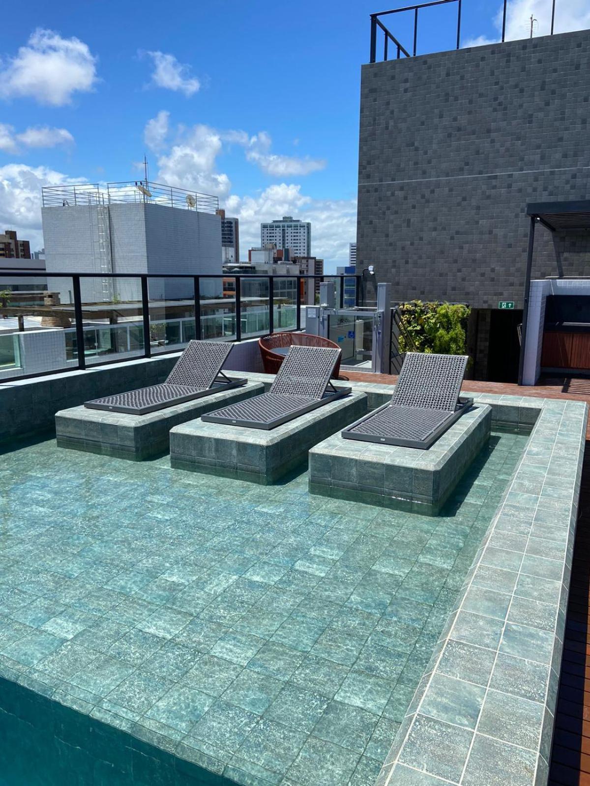 APTO COM JACUZZI e ACONCHEGANTE na PRAIA DO BESSA - GET BY SIDE