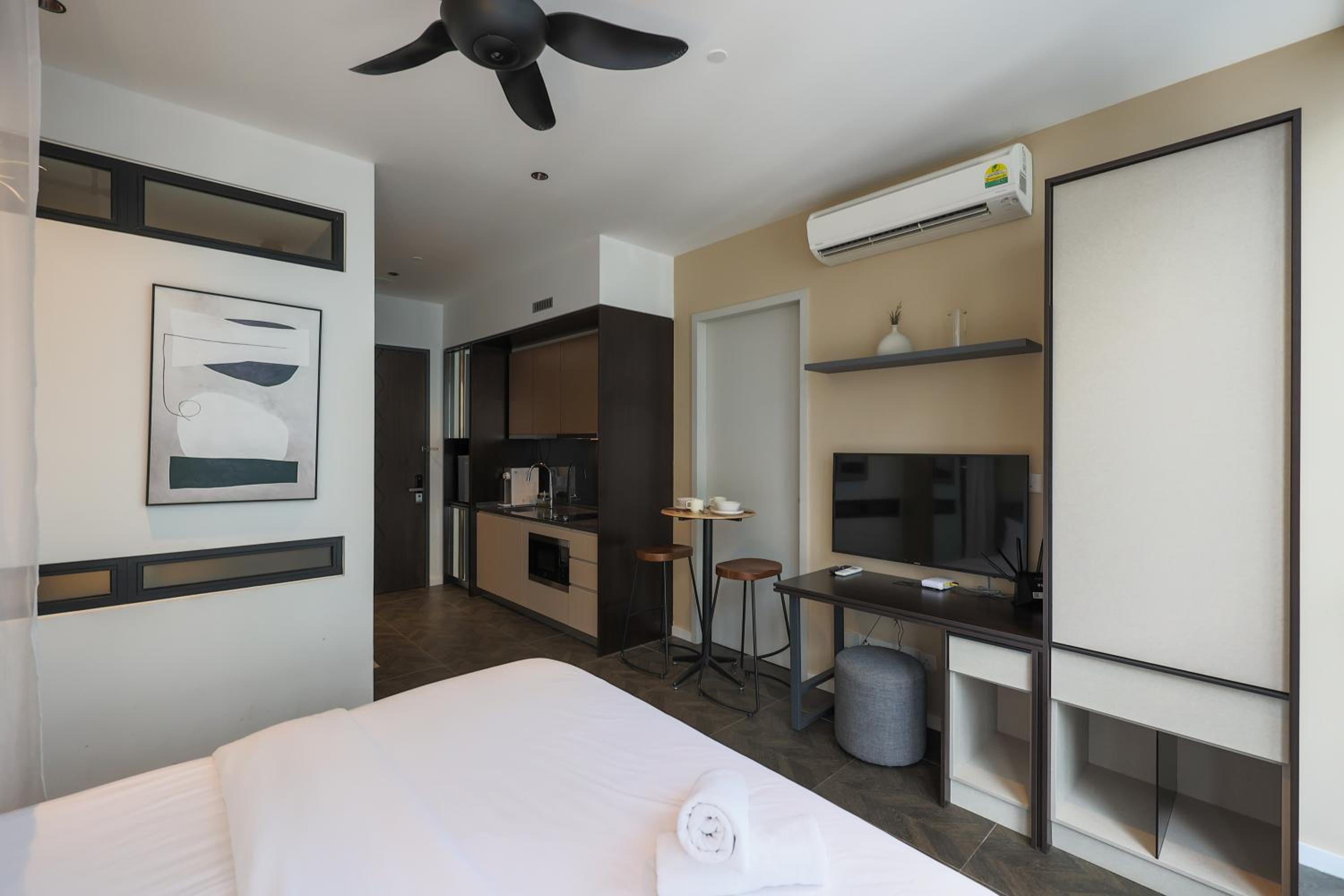 Scarletz Suites KLCC by GB