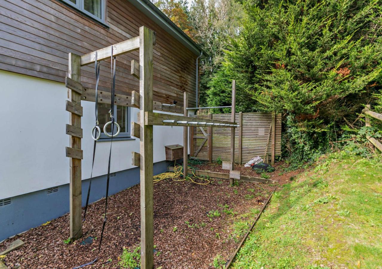 4 Bed in Wadebridge oc-l30127