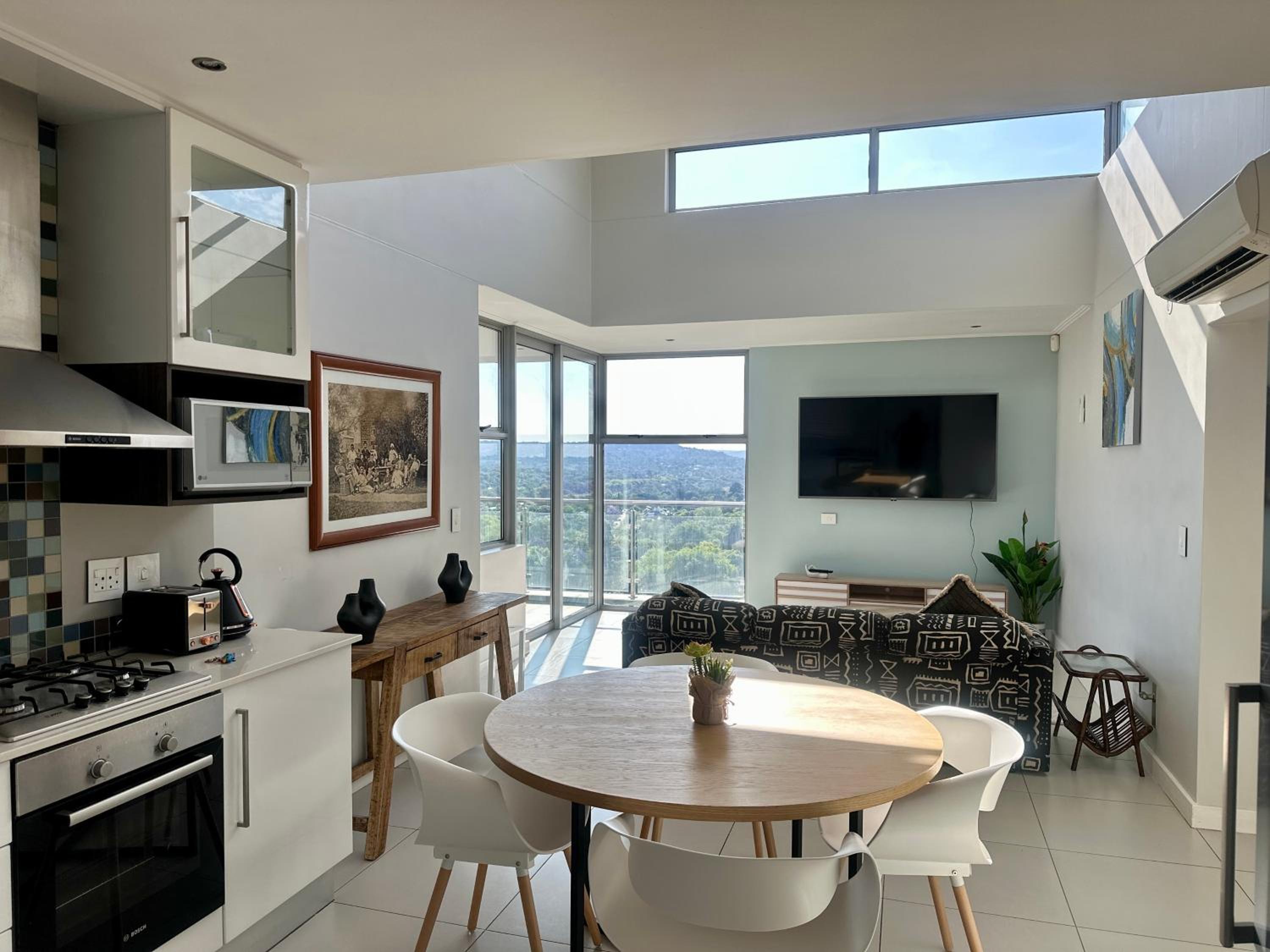 KMG Apartments at The Apex
