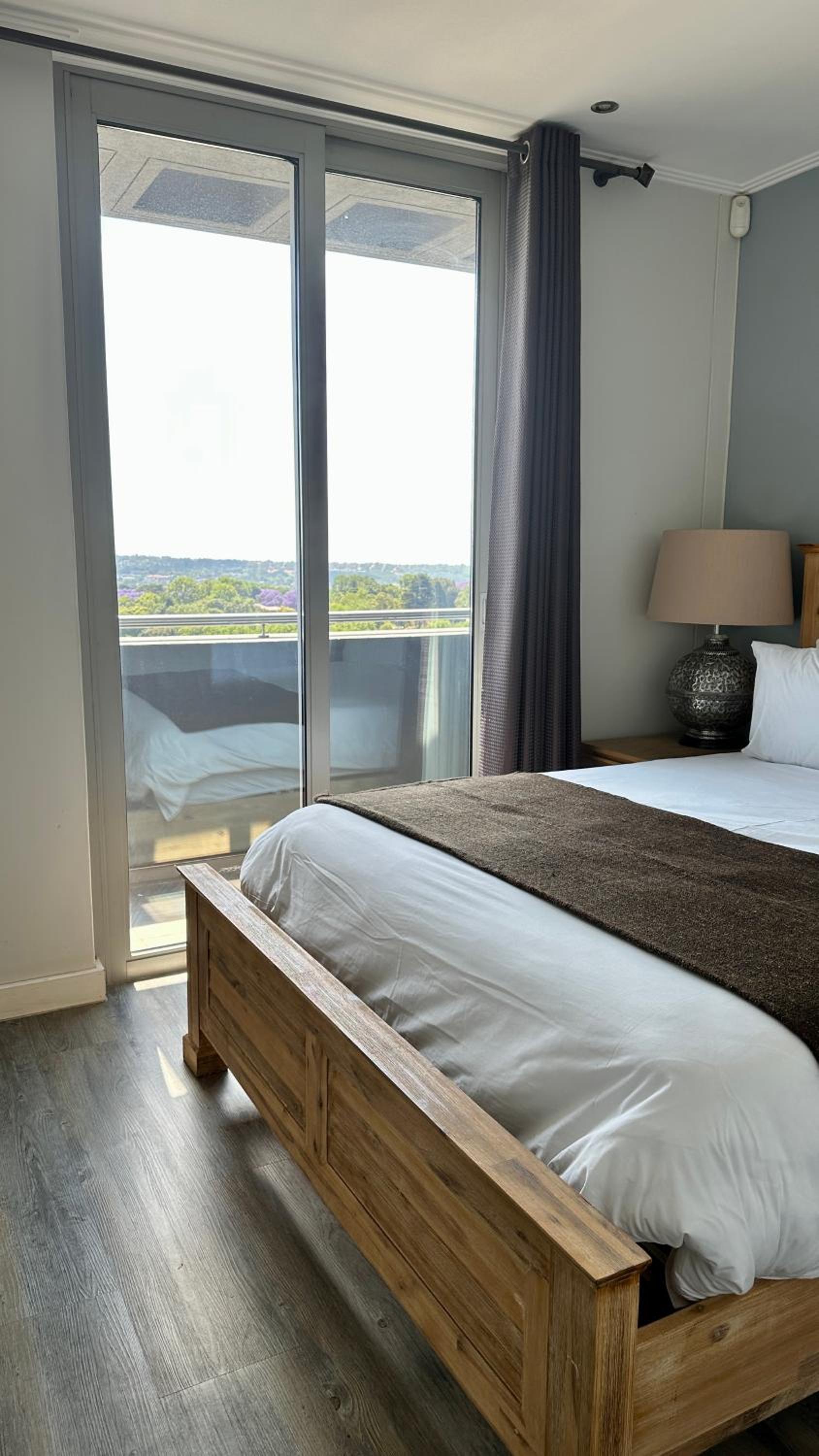 KMG Apartments at The Apex