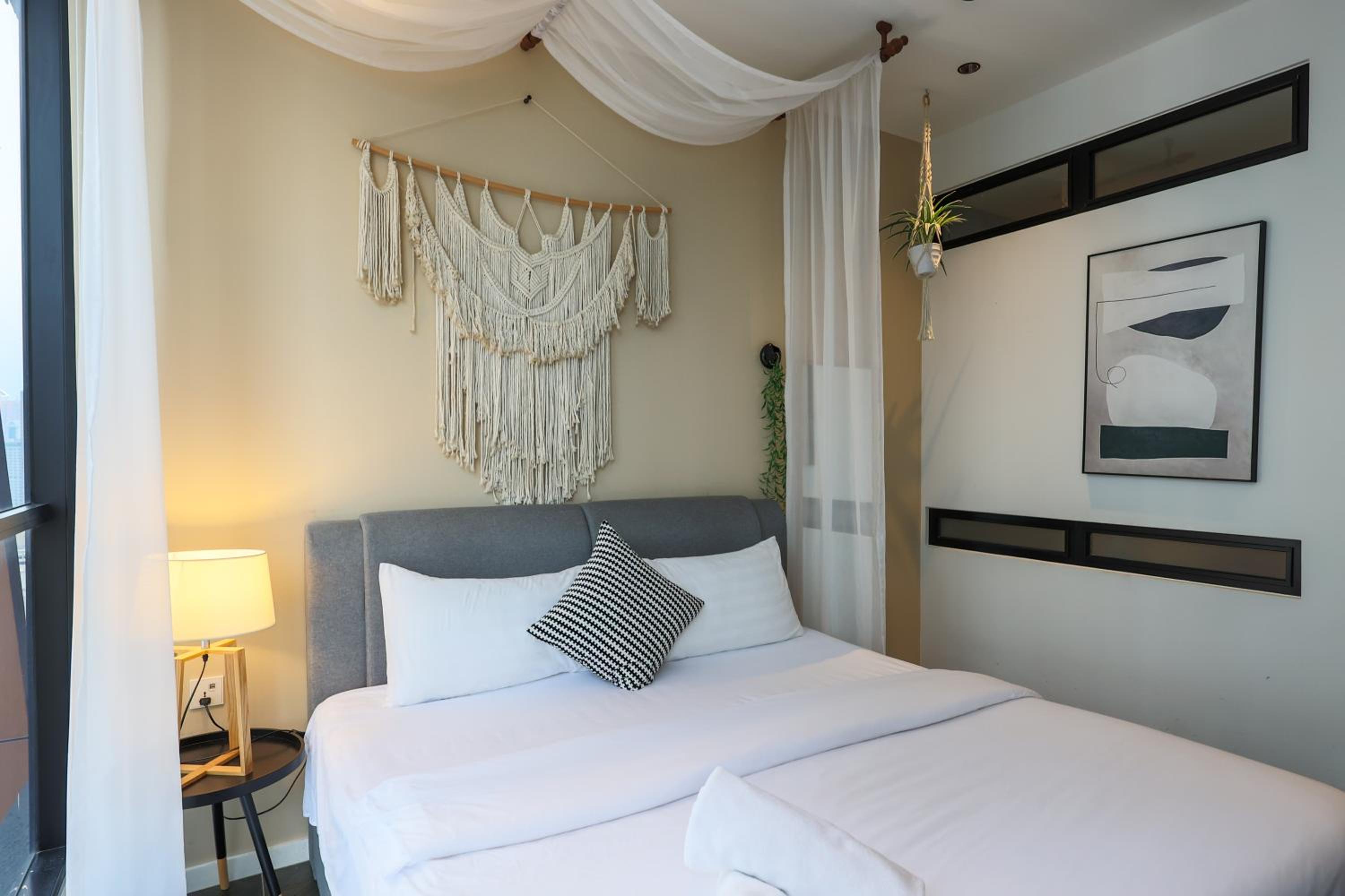 Scarletz Suites KLCC by GB