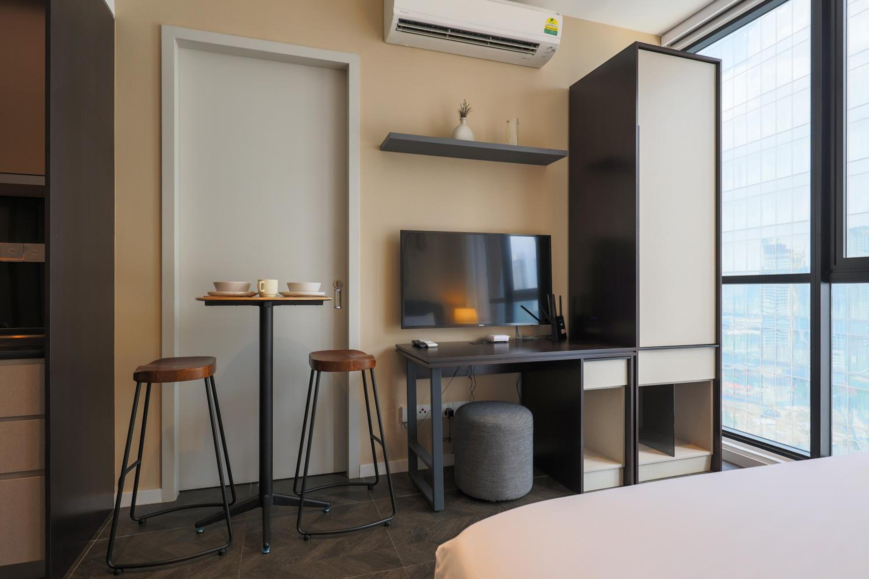 Scarletz Suites KLCC by GB
