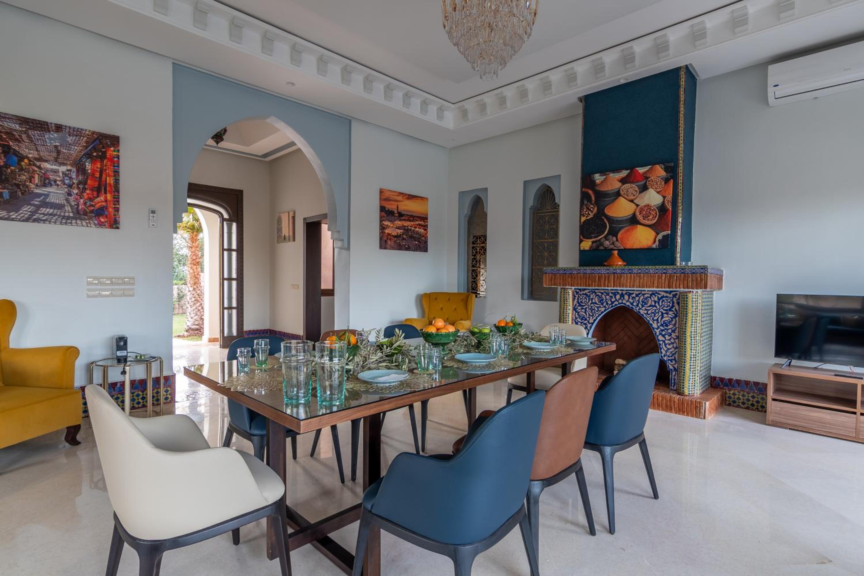 dining