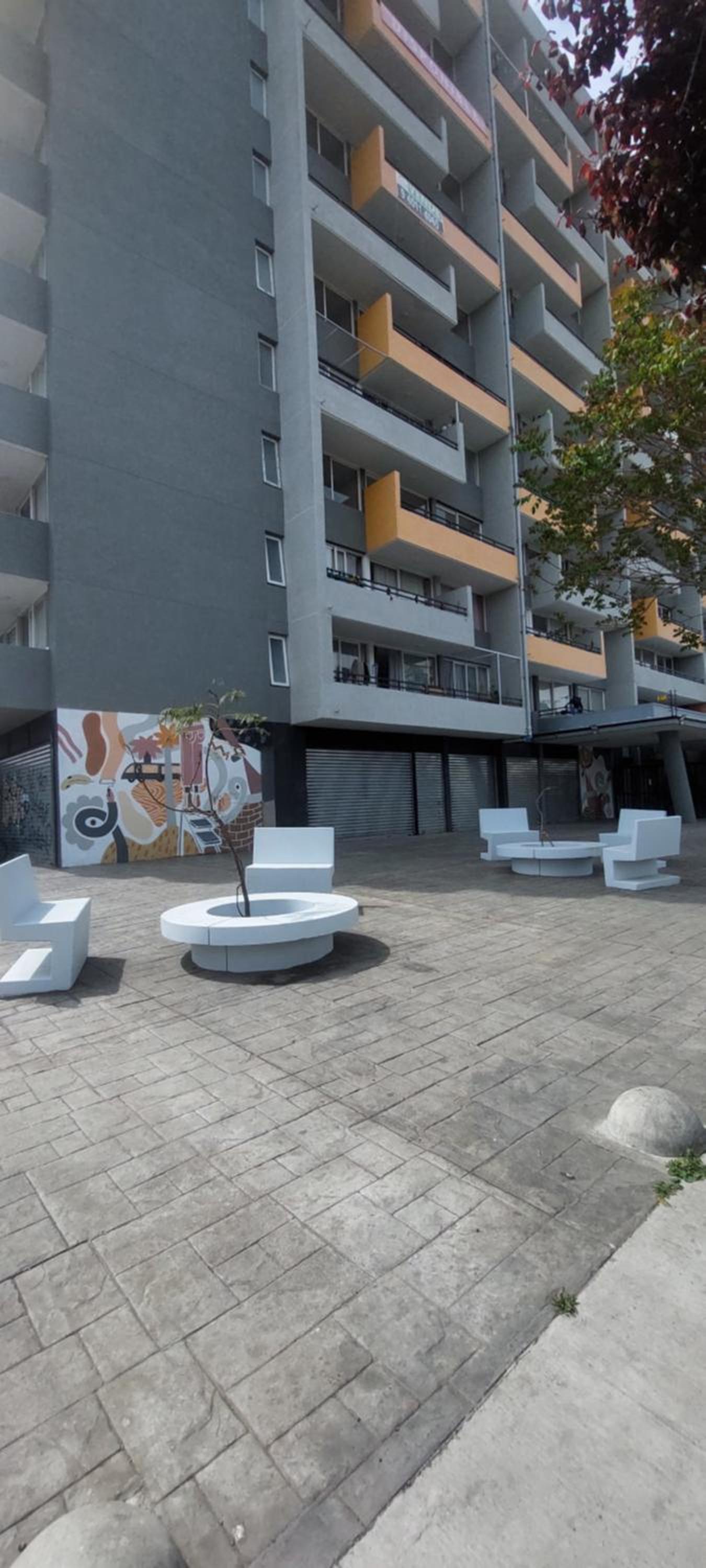 Amplio Departamento con terraza