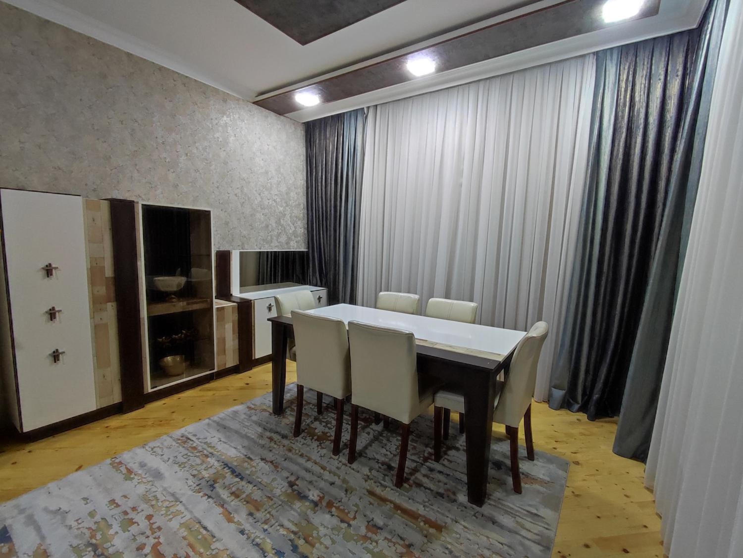 Entire house in Baku