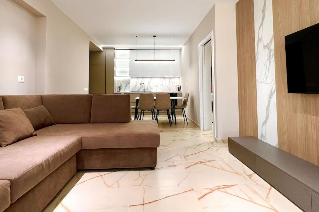 Juri Apartament Lungomare Vlorë
