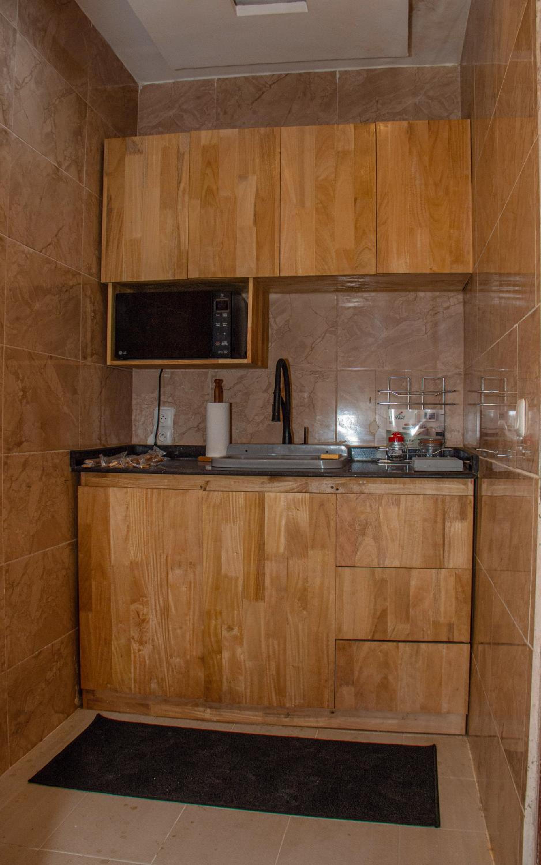 RAWADE Guest house