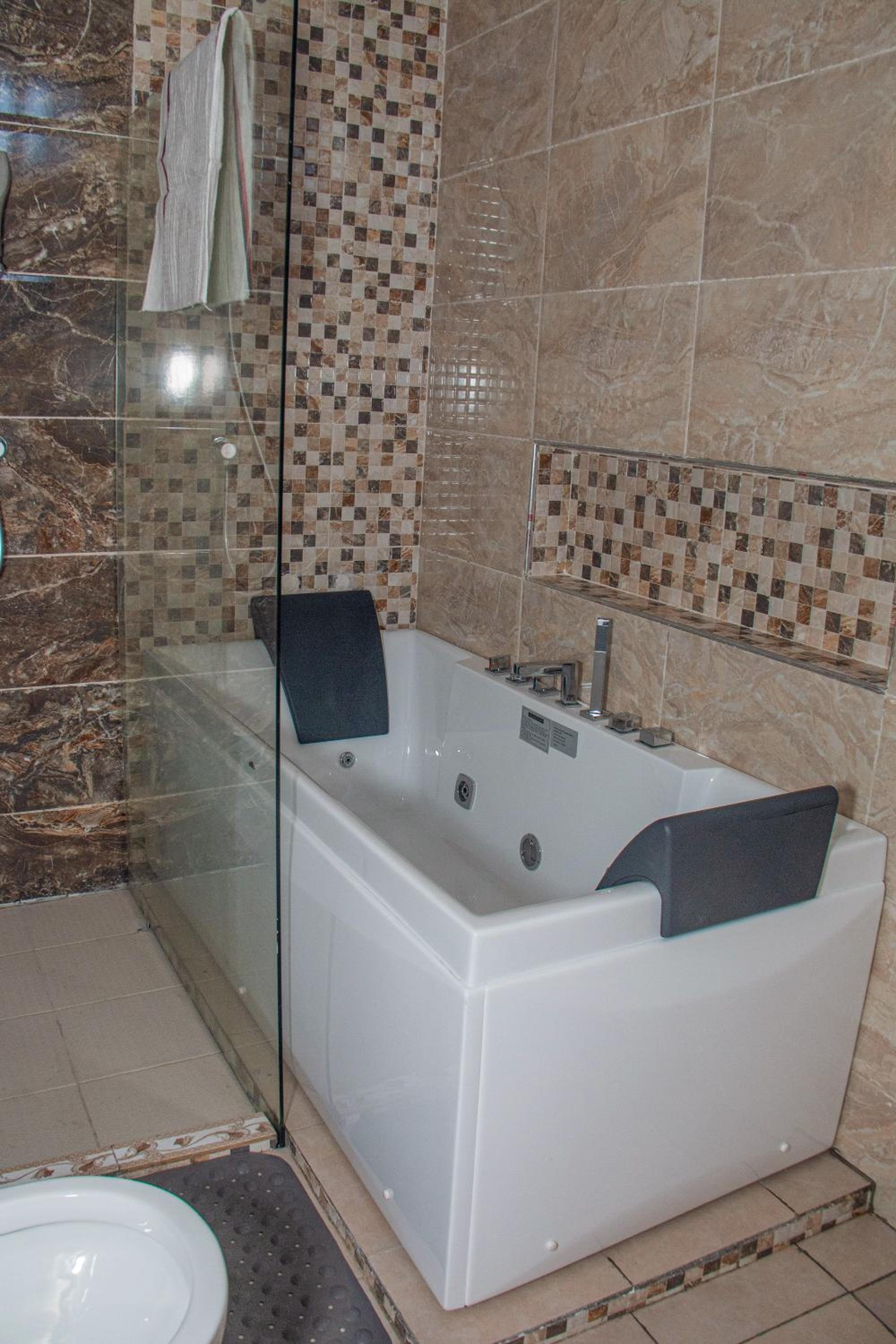 RAWADE Guest house