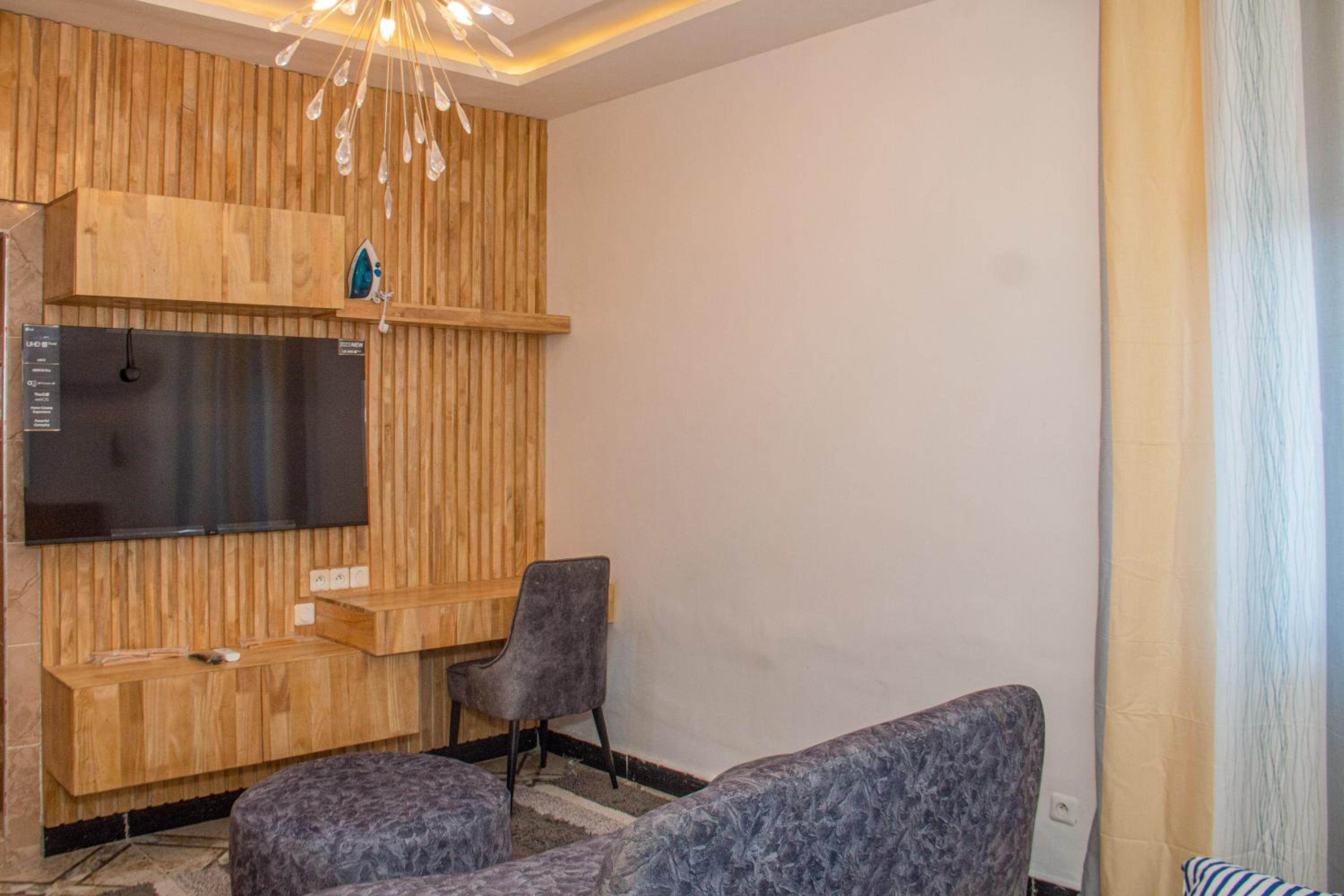 RAWADE Guest house