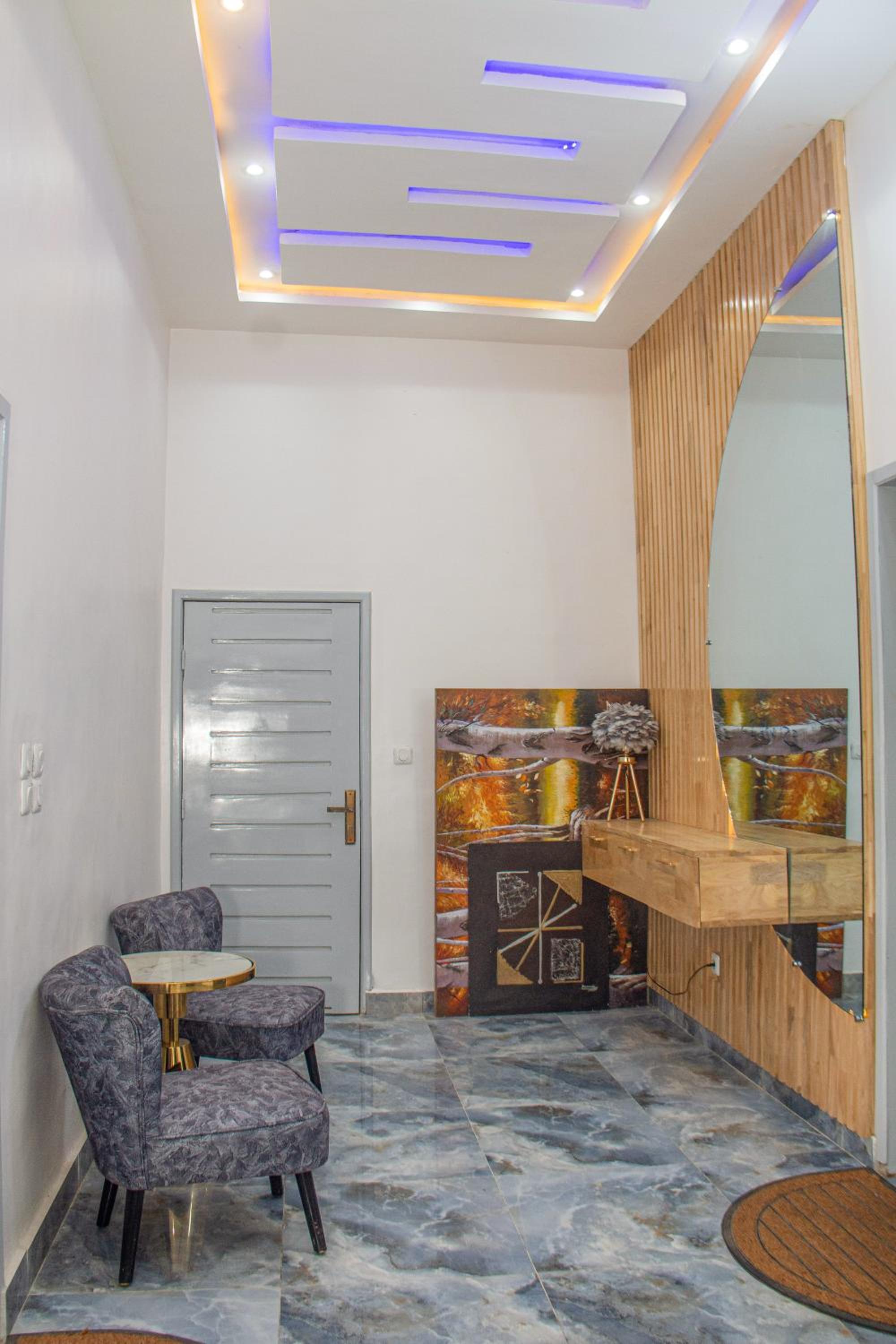RAWADE Guest house