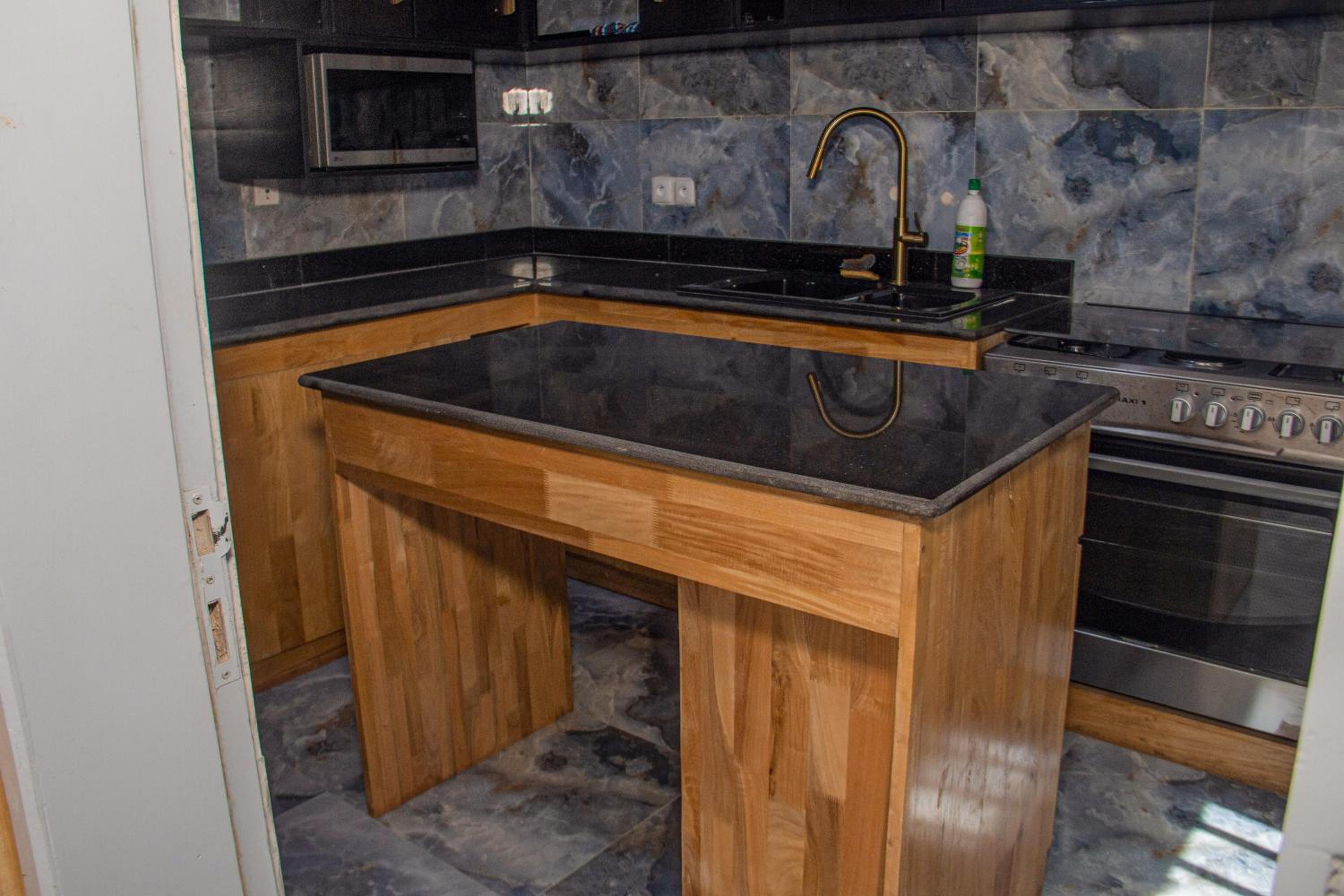 RAWADE Guest house