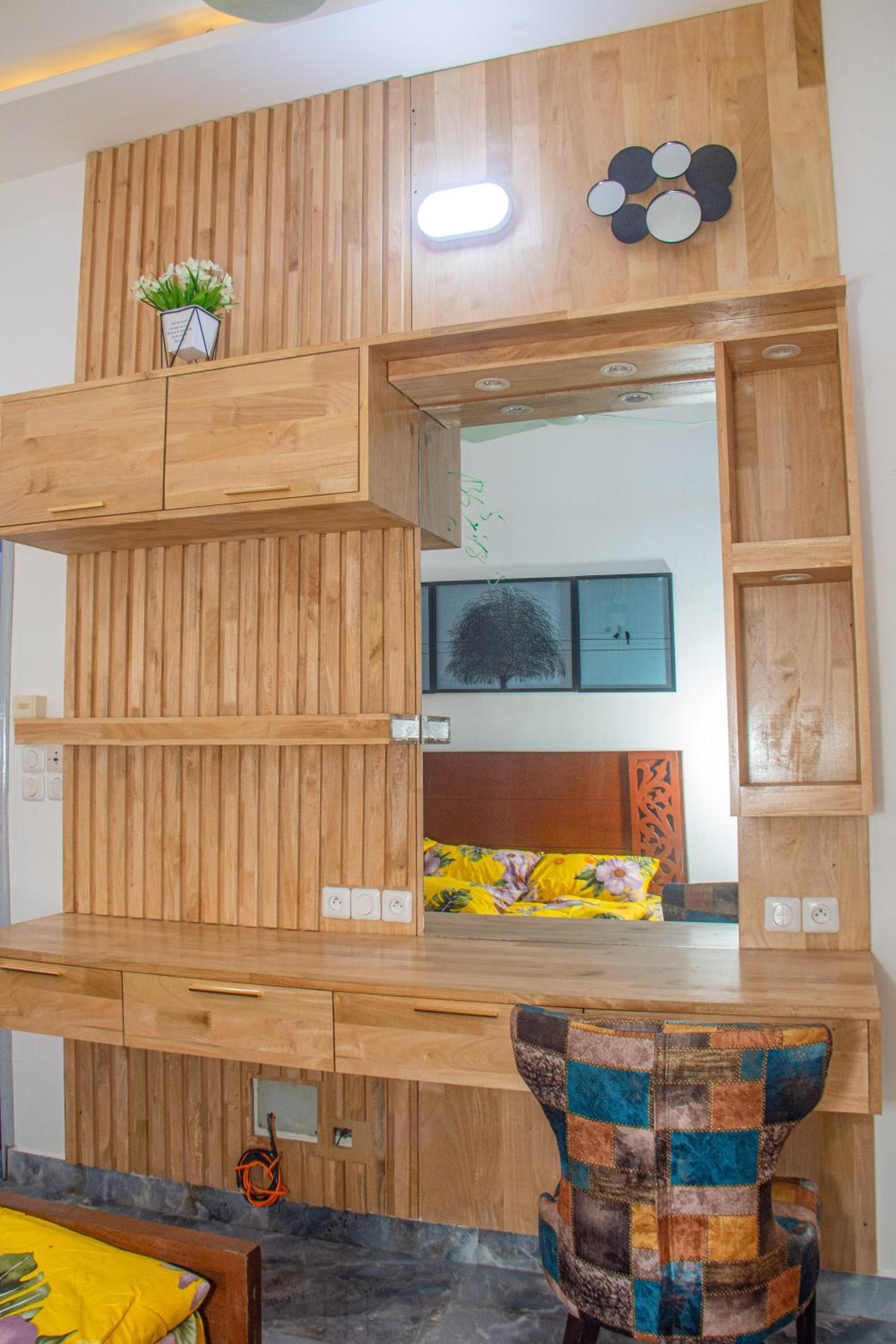 RAWADE Guest house