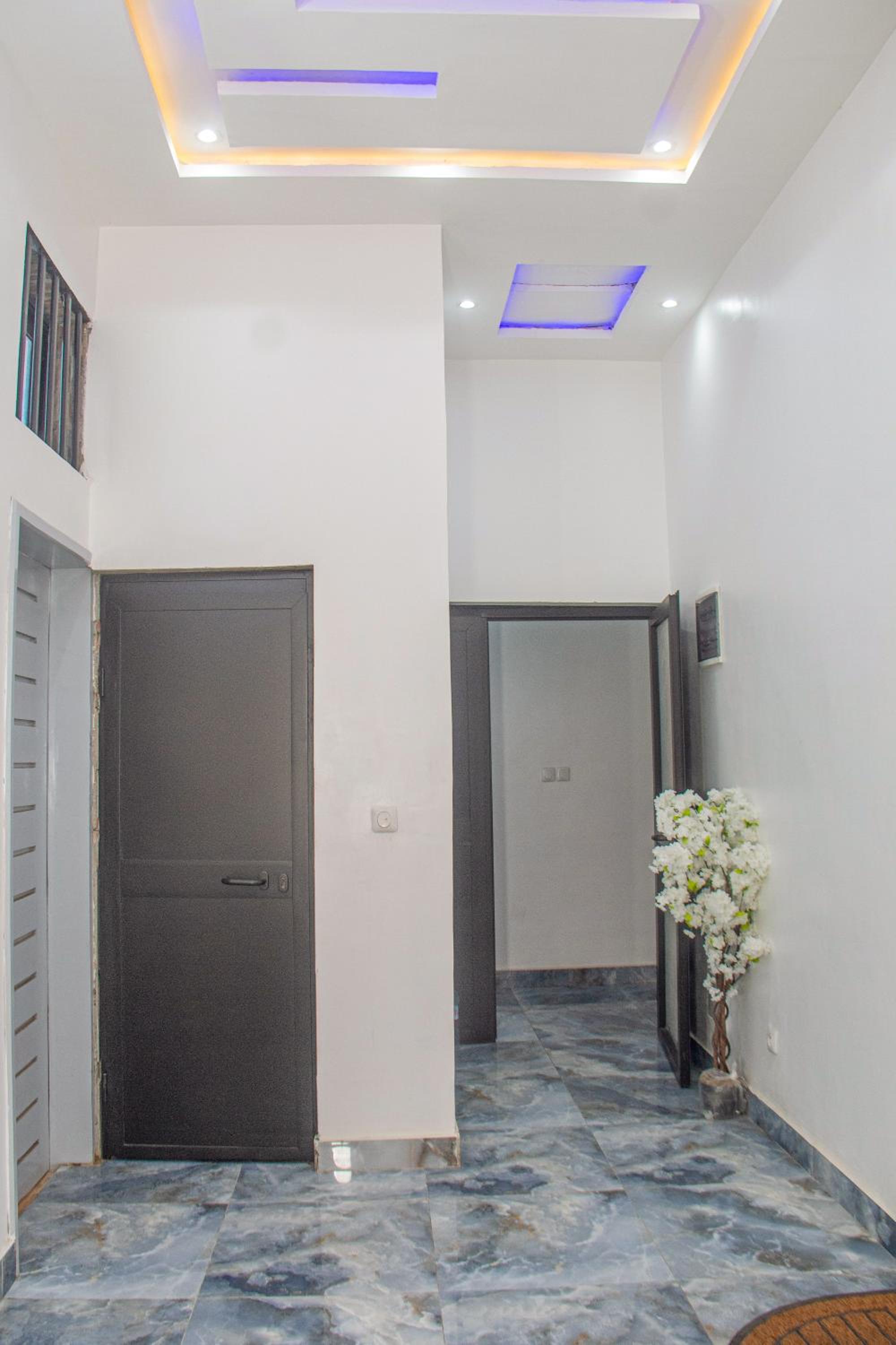 RAWADE Guest house
