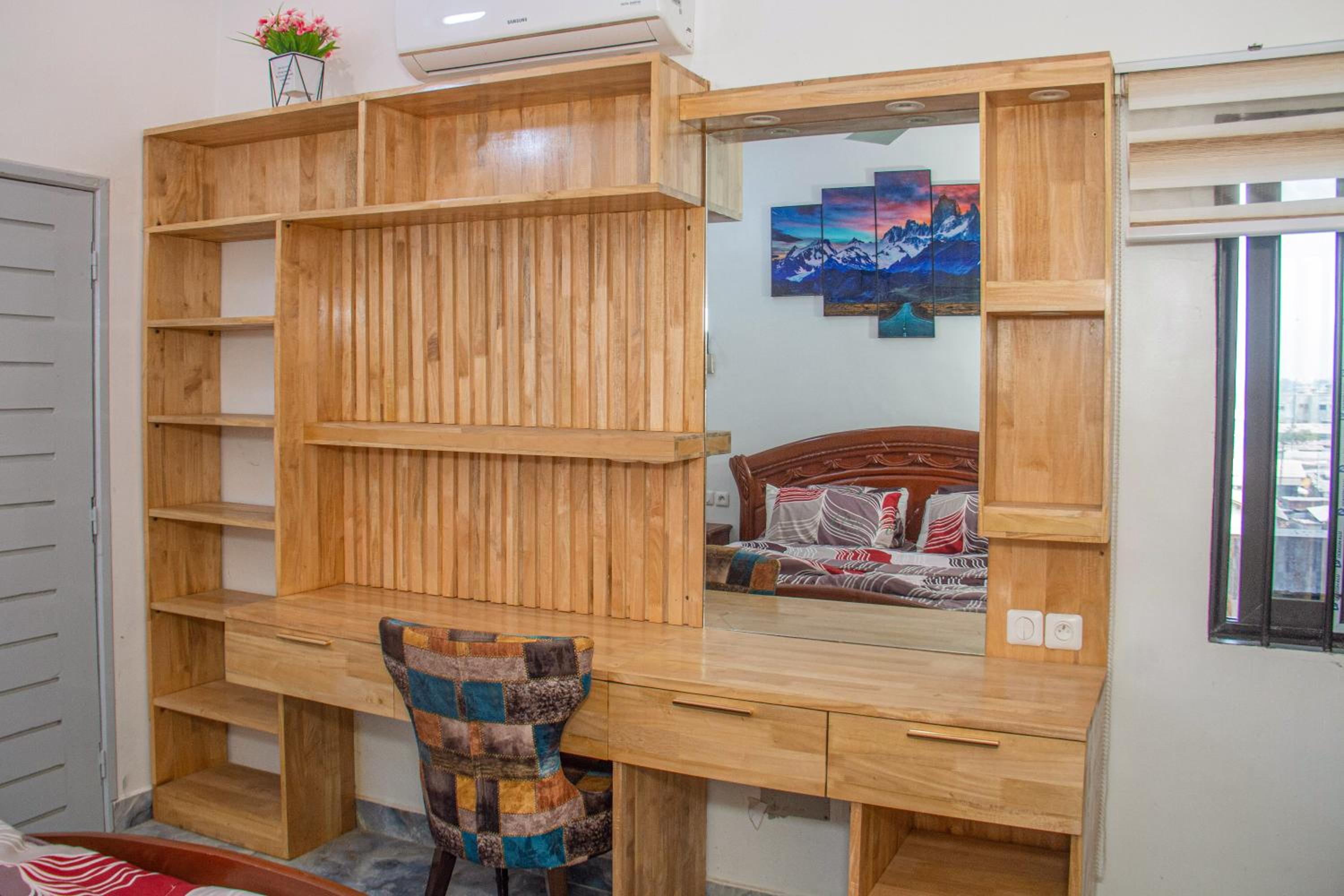 RAWADE Guest house