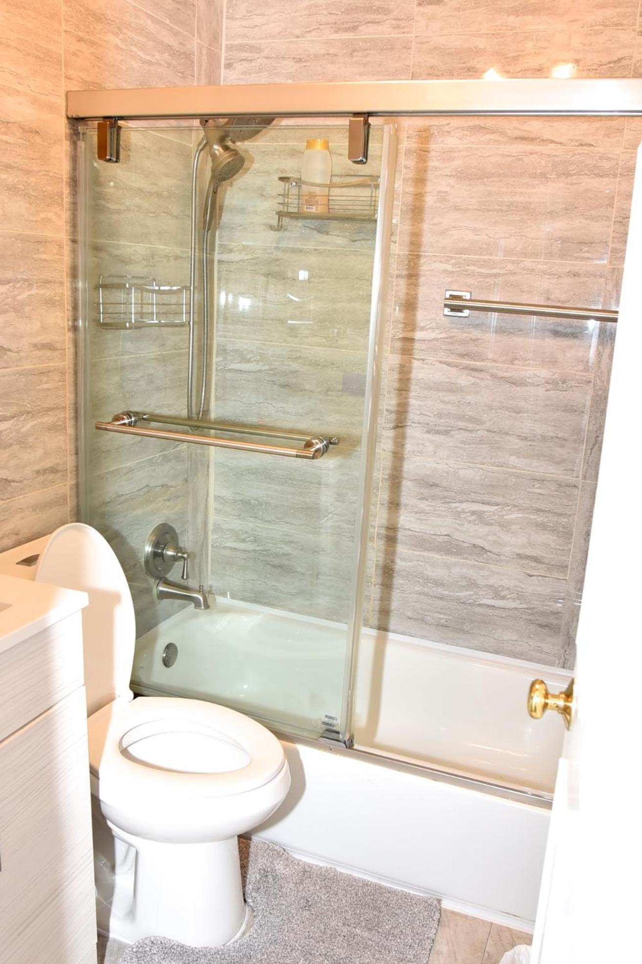 Handsome Home Renovated - close to Metro - Property Image 2