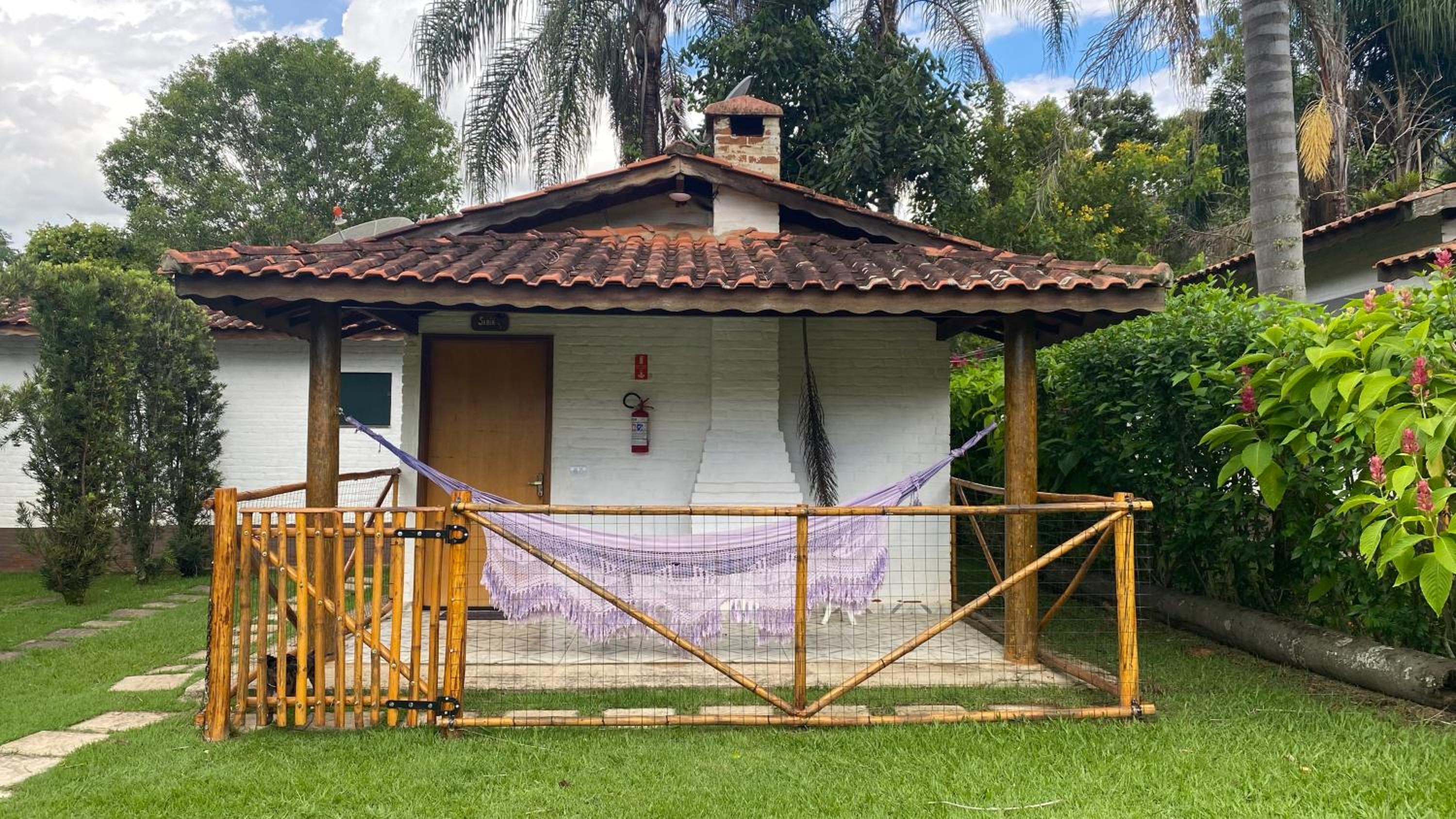 Acalanto Inn