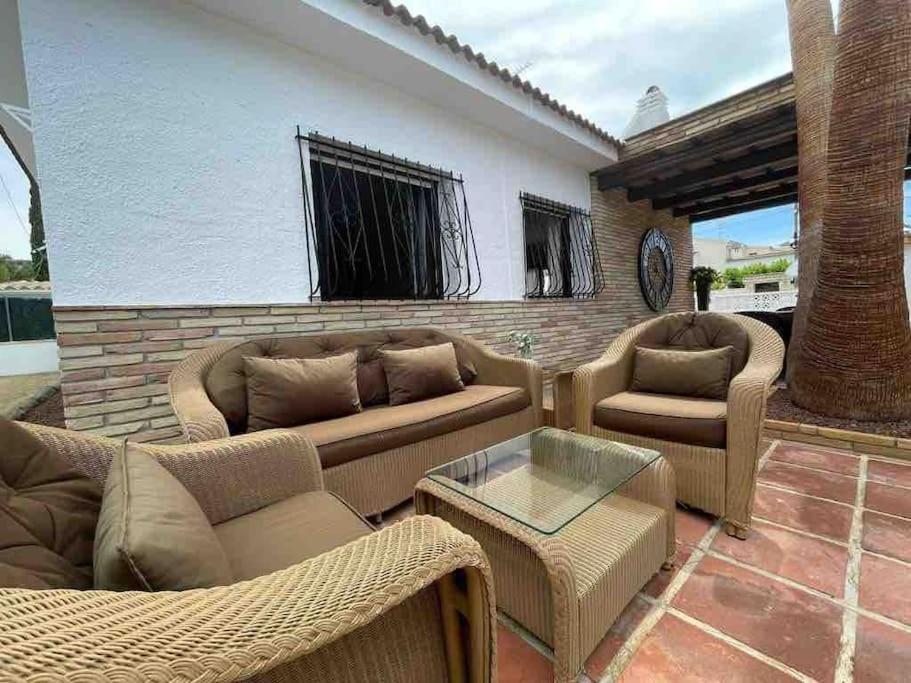 Villa las palmeras bonita casa con piscina privada