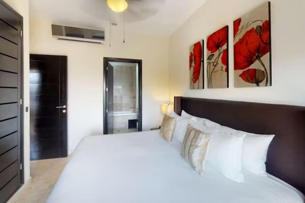 El Faro 402 SURF ocean view 2 bedroom condo view 3