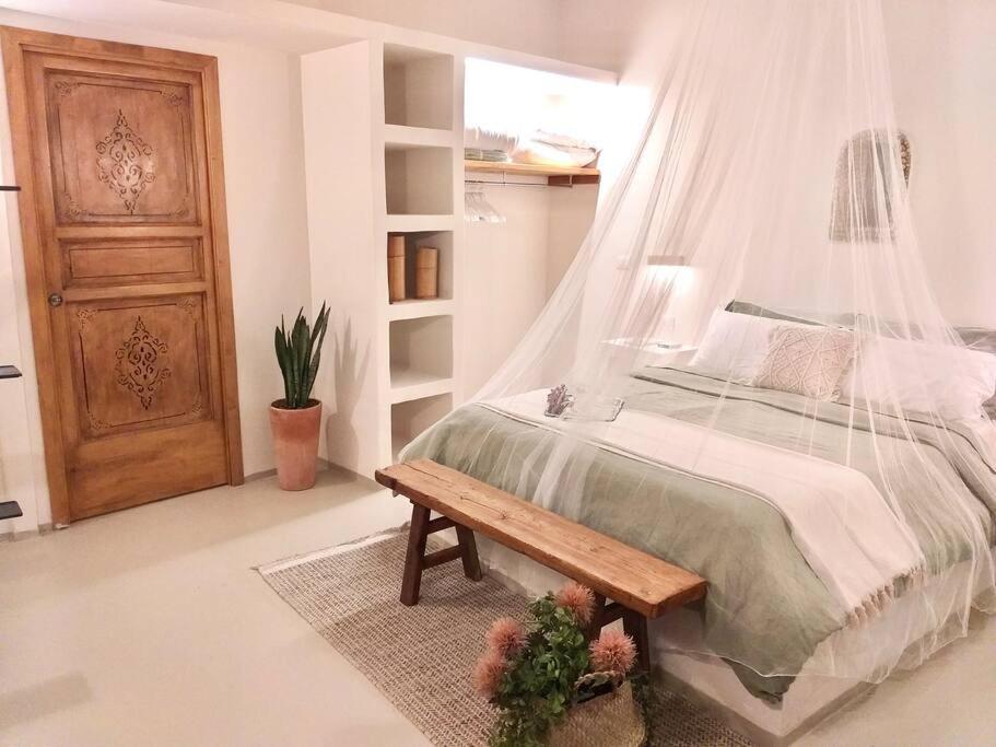 Exquiste Apartment with Outdoor spaces view 3