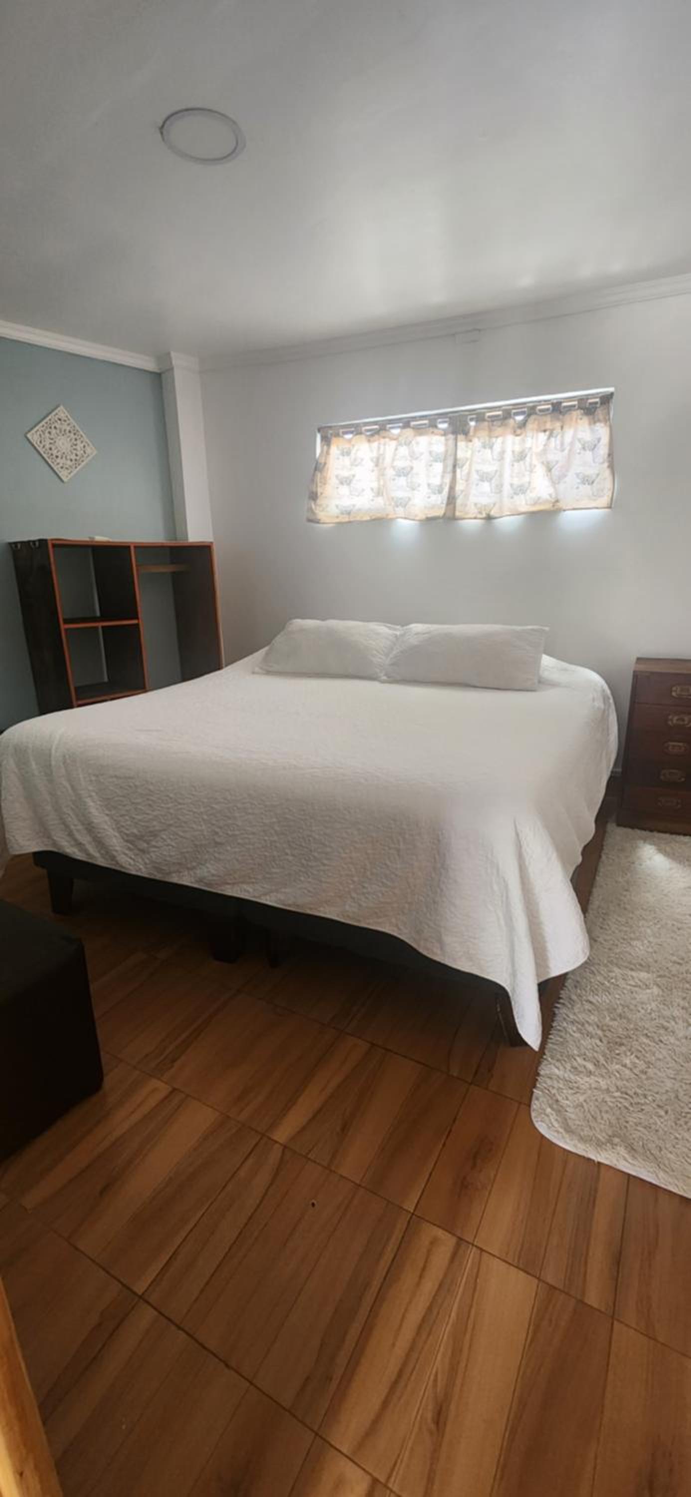 HOSTAL LA MODERNA
