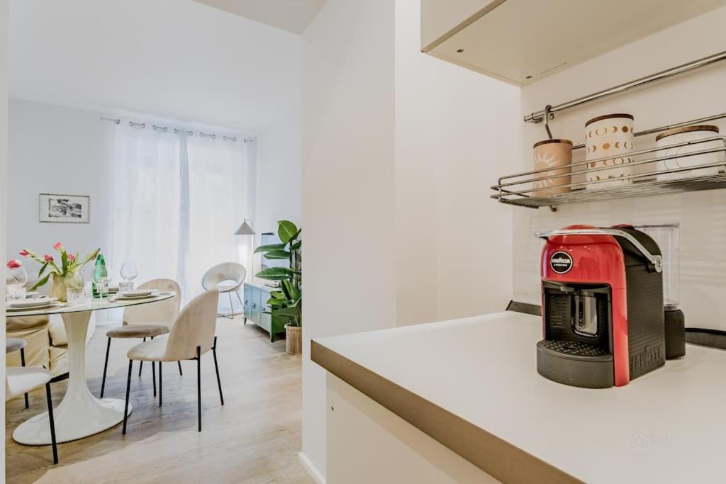 Vatican Chic House