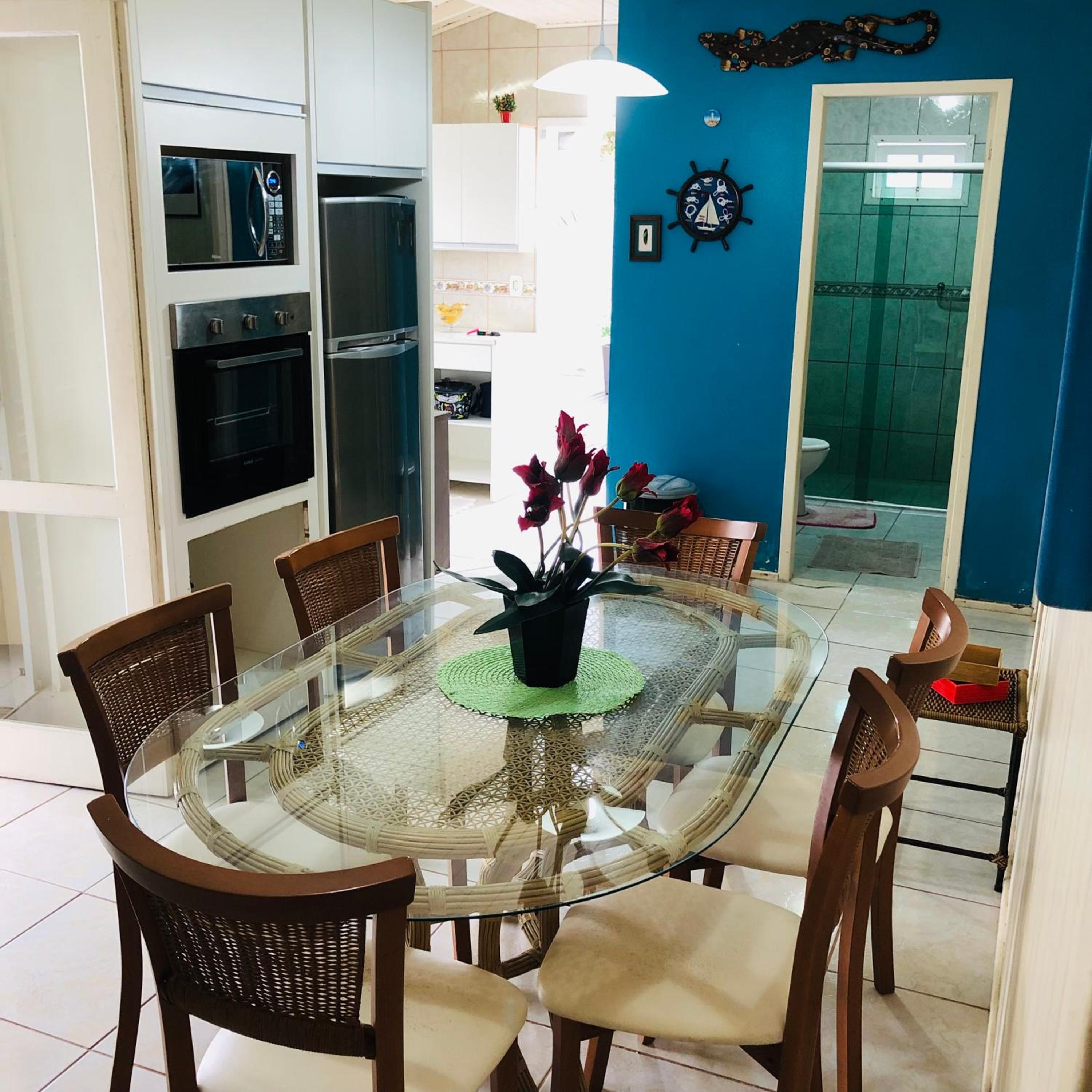 Casa praia da Gamboa com piscina