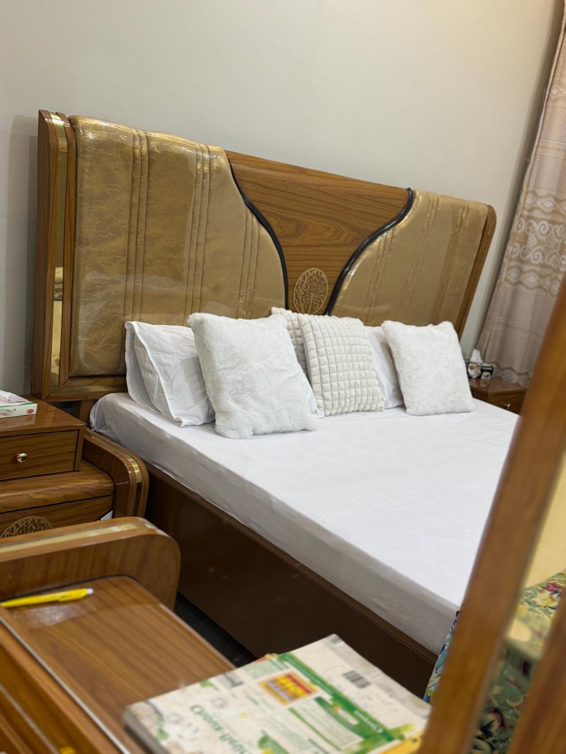 Lovely 1 Bedroom Furnished Apartments