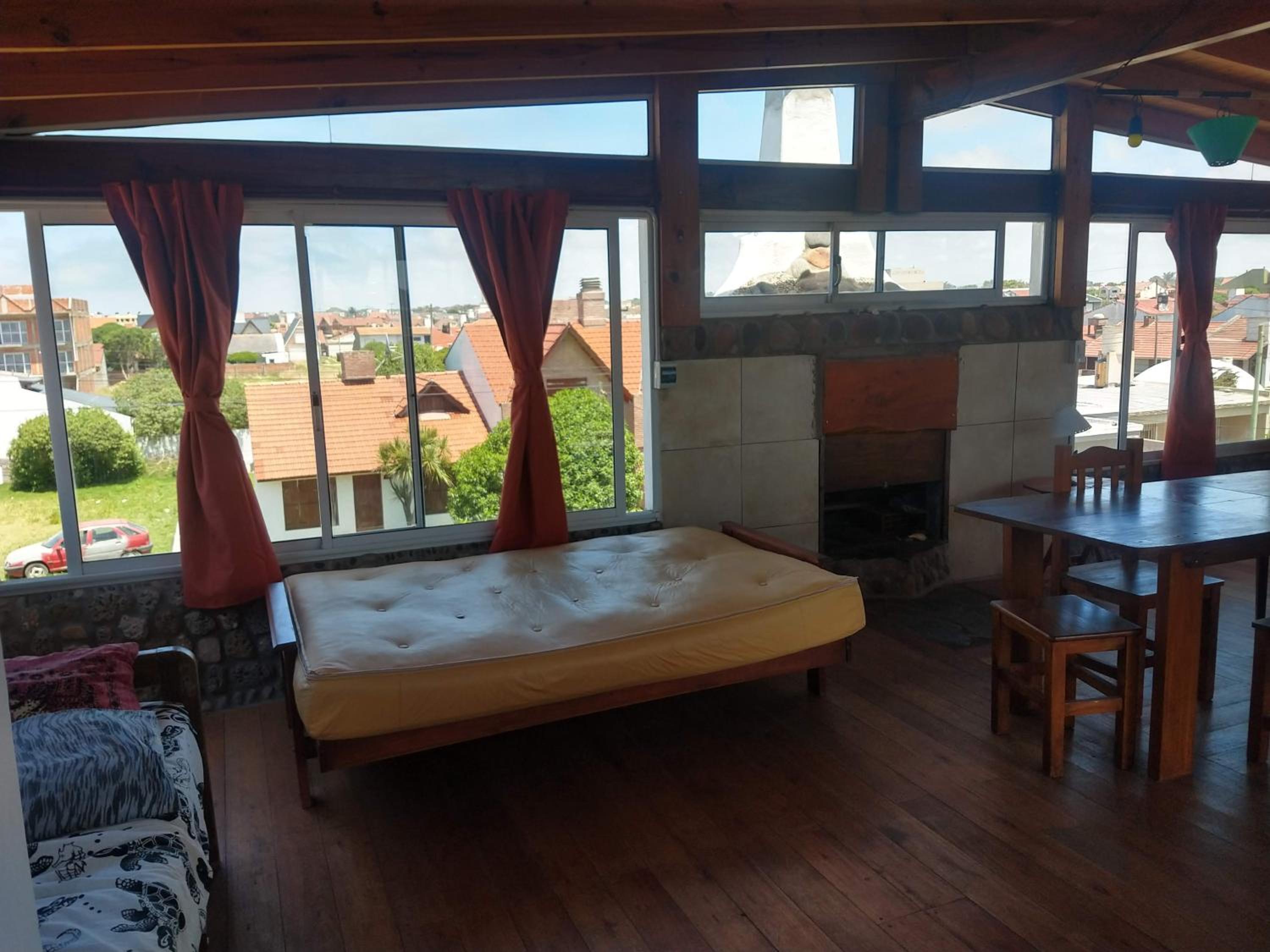 Apartamentos Piolón-Piolón