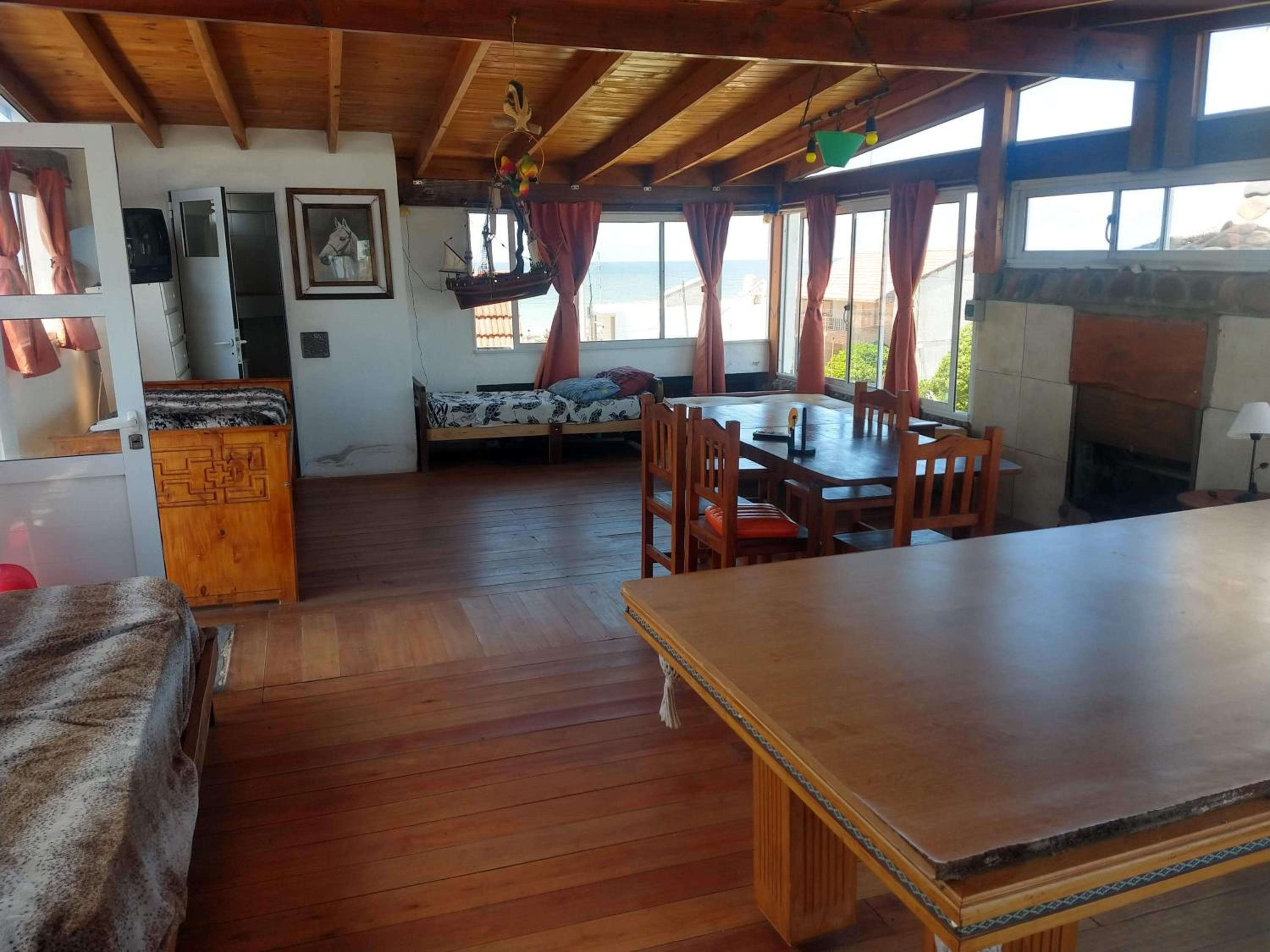 Apartamentos Piolón-Piolón