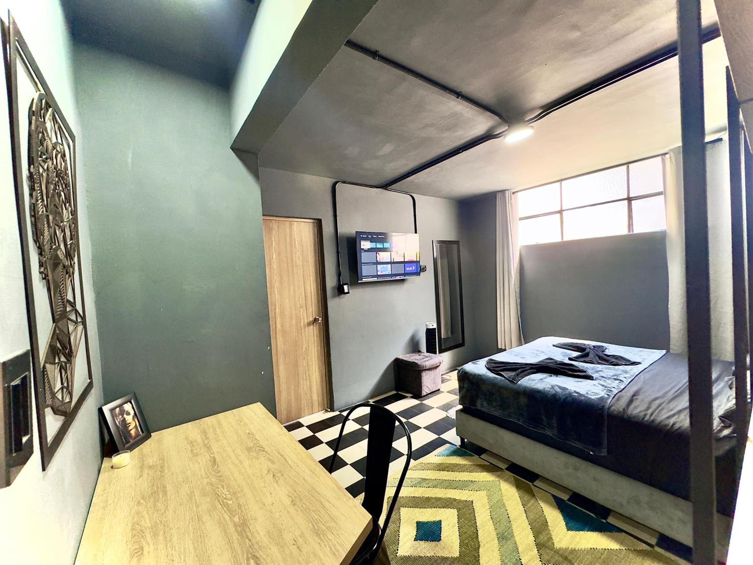 Spacious dream house Medellín Laureles