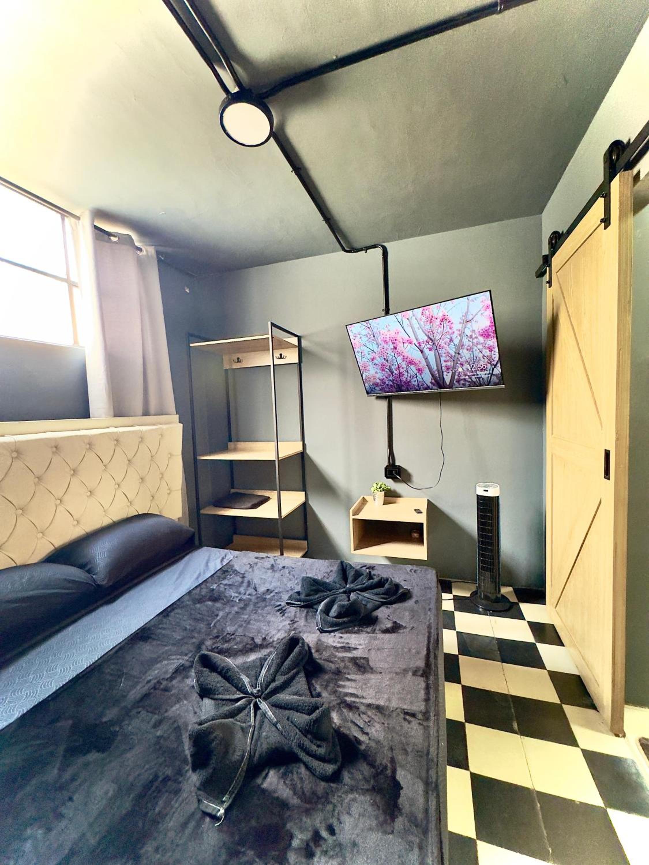 Spacious dream house Medellín Laureles