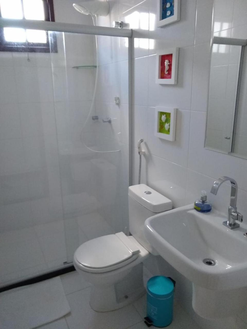 Guarajuba, 5 suites e piscina