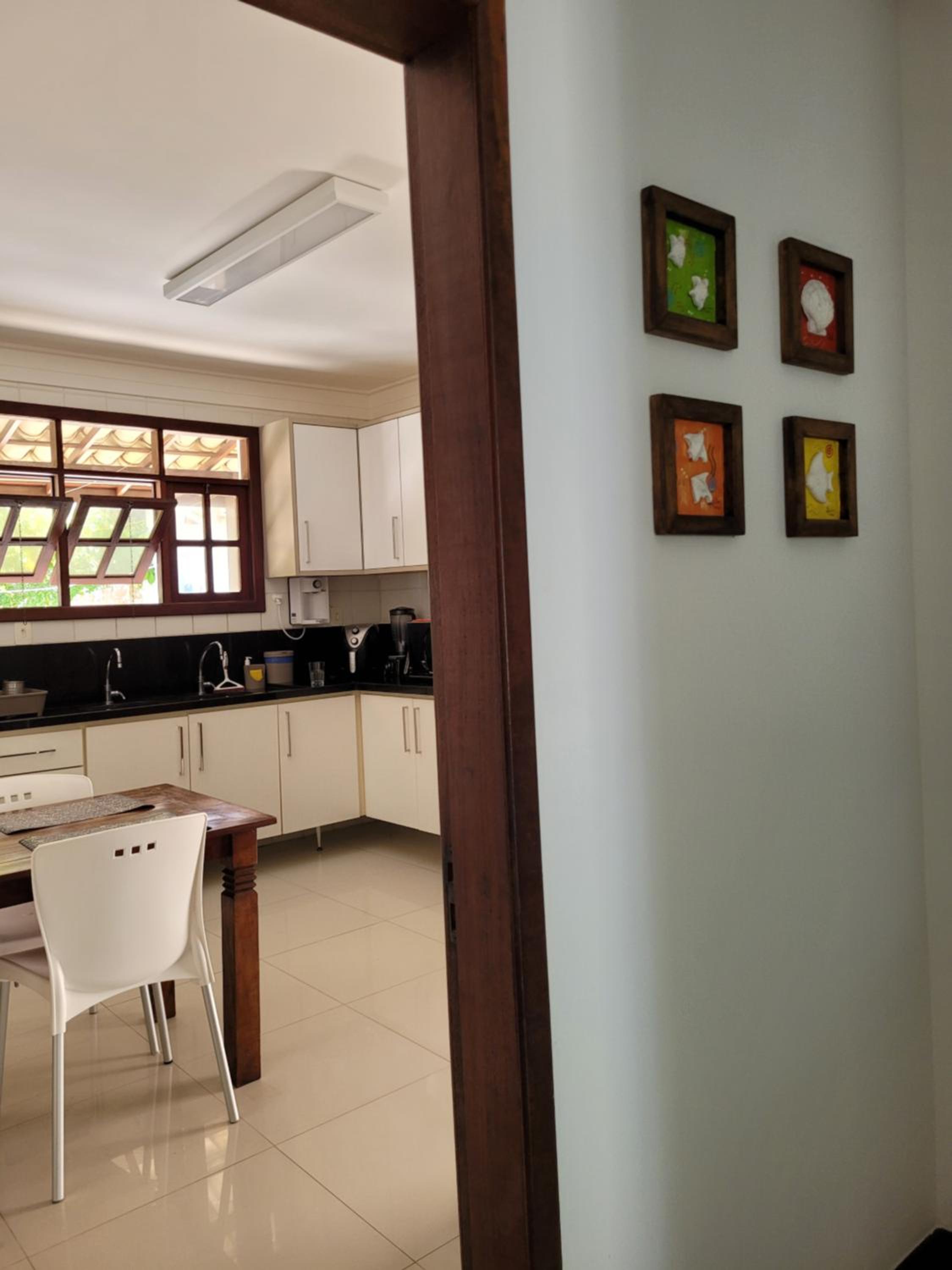 Guarajuba, 5 suites e piscina