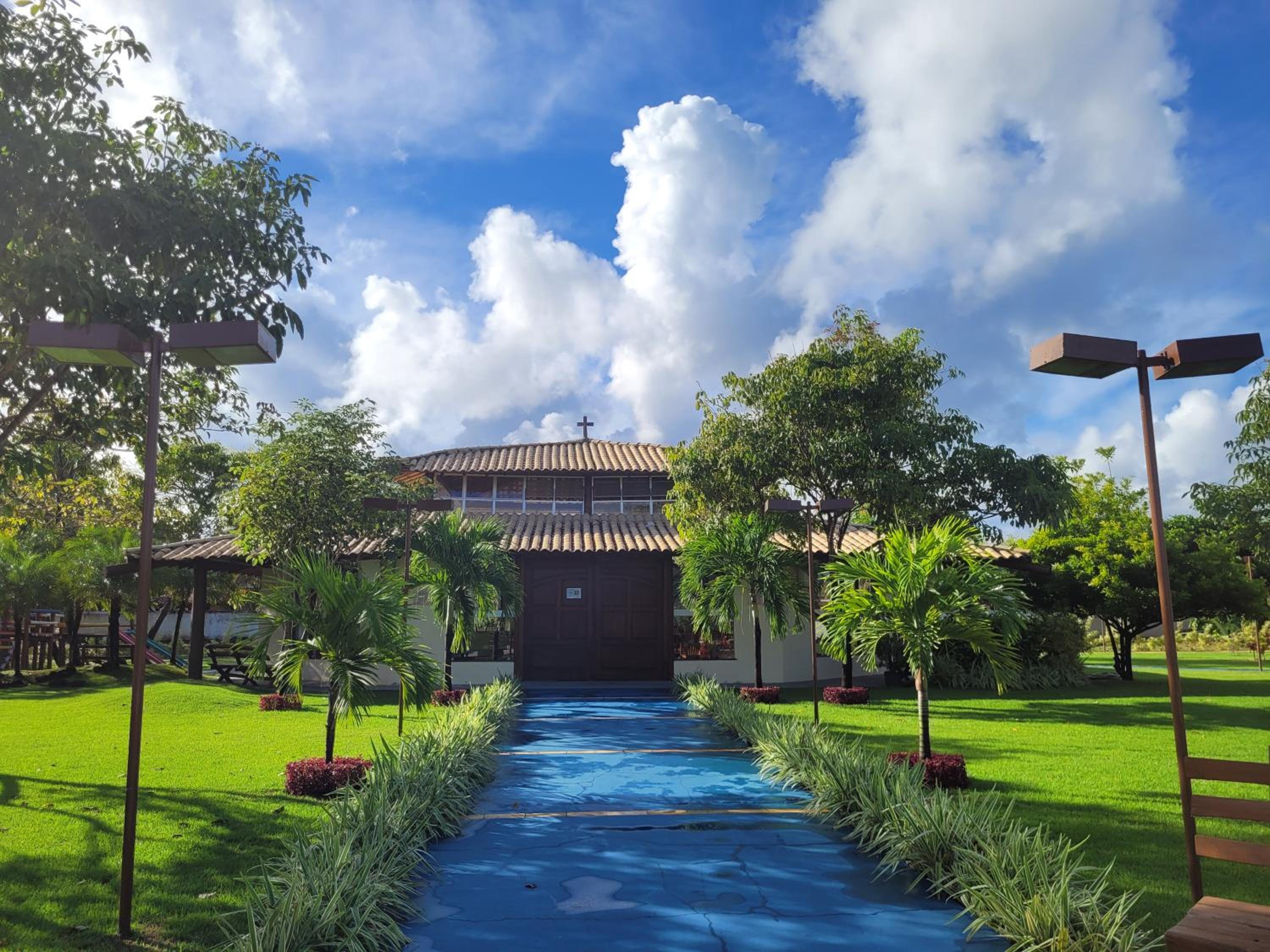 Guarajuba, 5 suites e piscina