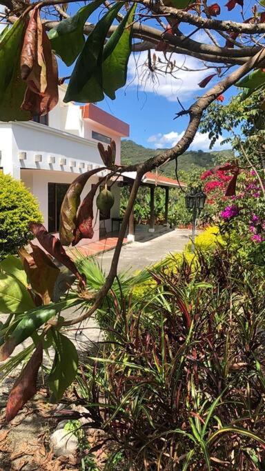 Casa vacacional Bugambillas